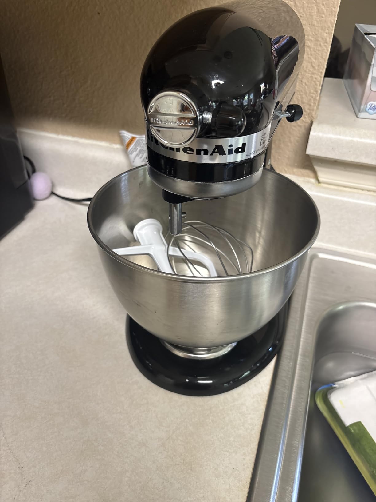 KitchenAid Classic Series 4.5 Quart Tilt-Head Stand Mixer K45SS, Onyx Black customer photo 1