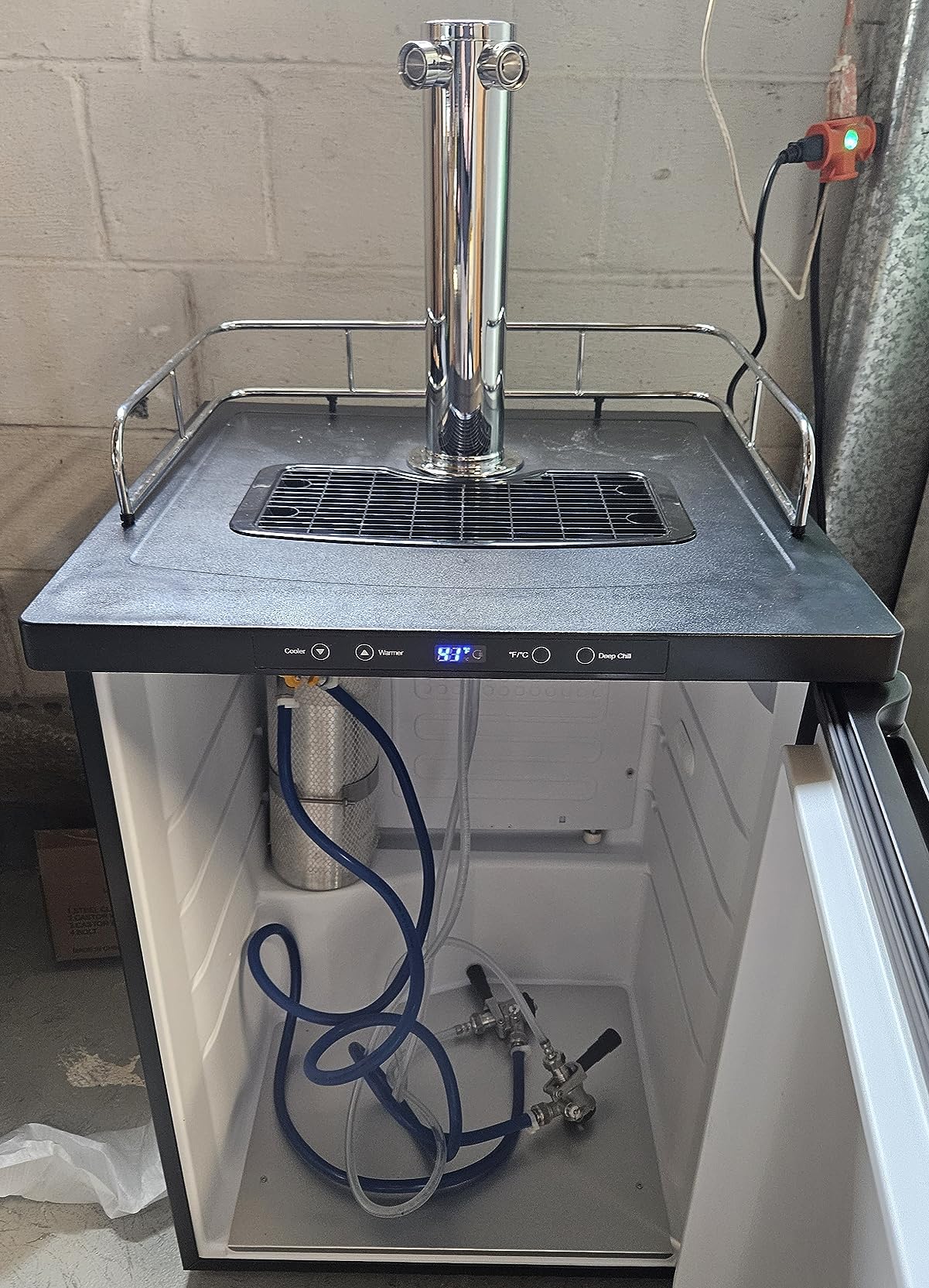 Kegco K309B-2 Double Faucet Digital Black Kegerator customer photo 2
