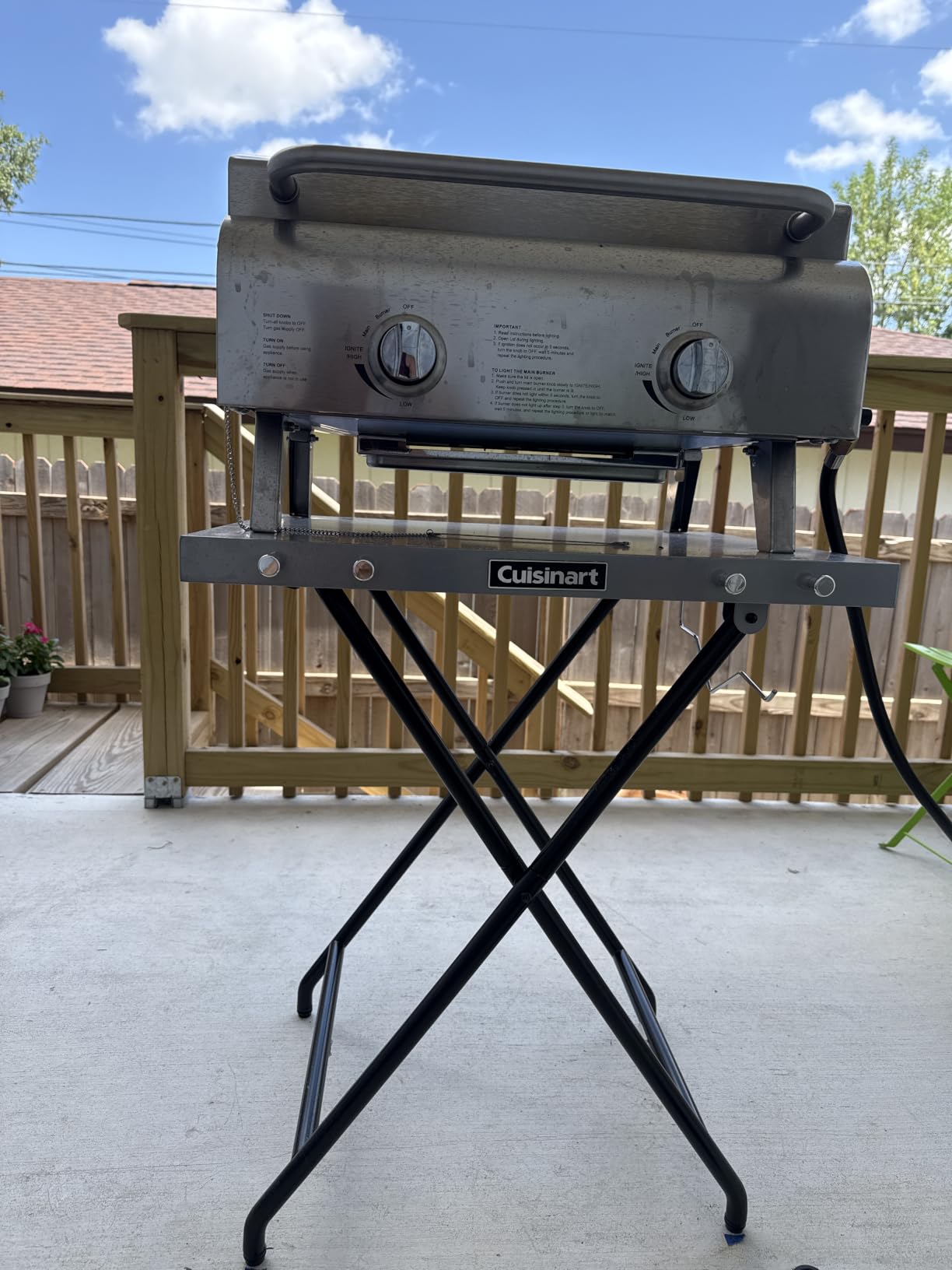 Cuisinart Outdoor Gas Grill, 20,000 BTU, Portable, 2-Burner | 22-lb propane grill for camping, tailgate, and BBQ cooking with electronic ignition and independent control knobs, CGG-306 customer photo 1