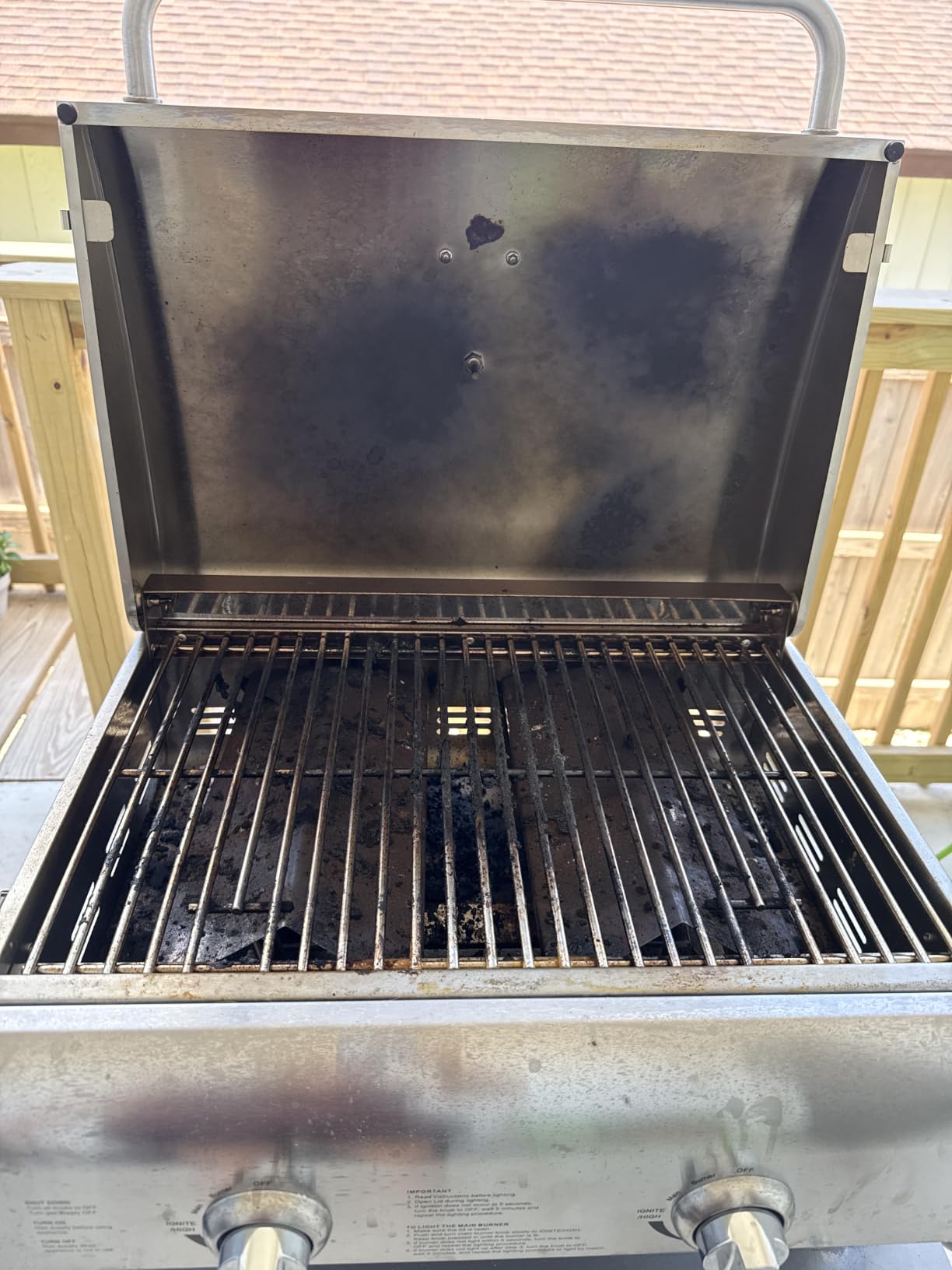 Cuisinart Outdoor Gas Grill, 20,000 BTU, Portable, 2-Burner | 22-lb propane grill for camping, tailgate, and BBQ cooking with electronic ignition and independent control knobs, CGG-306 customer photo 2