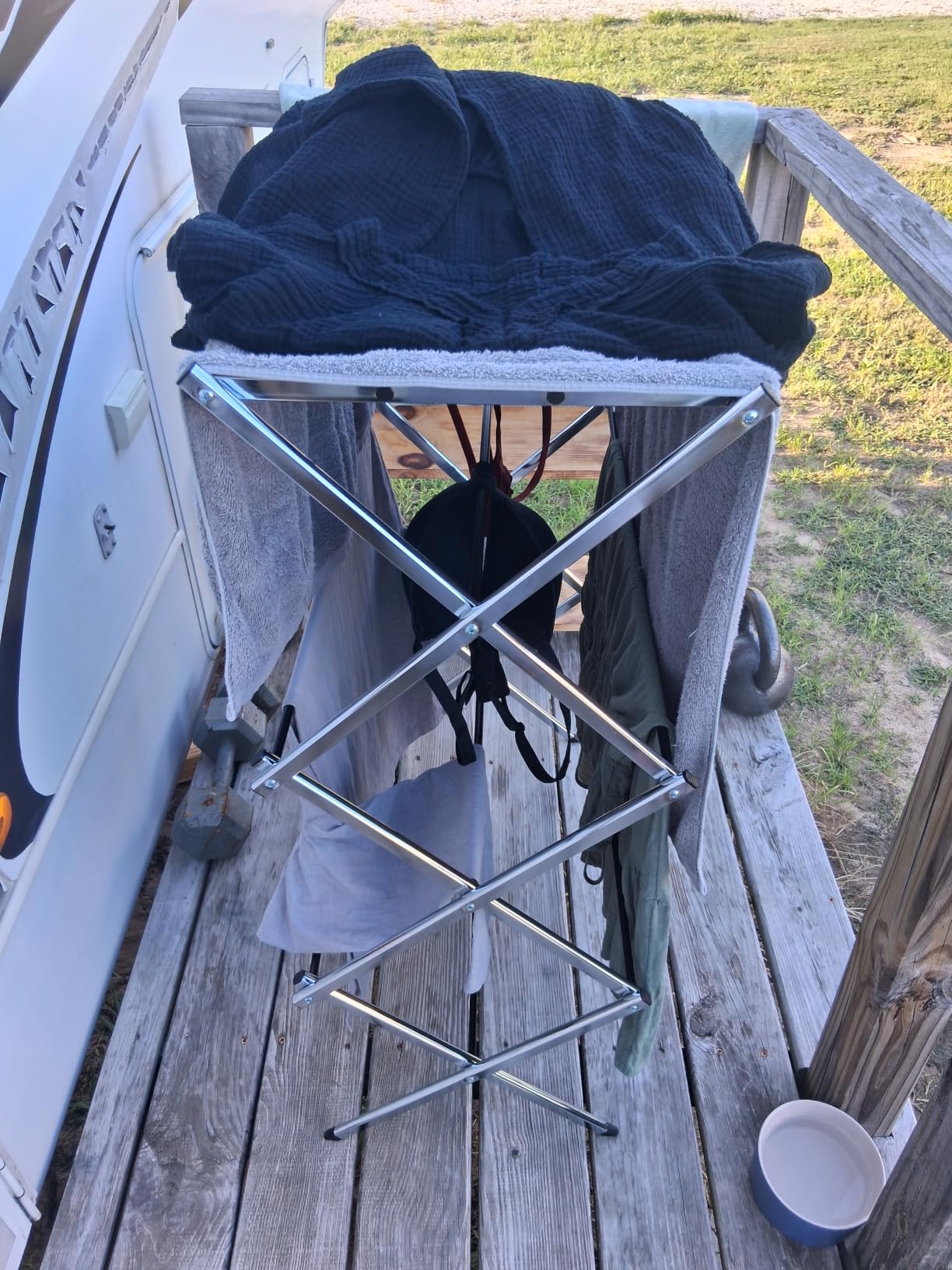 Amazon Basics Foldable Portable Metal Clothes Drying Rack for Indoor Air Drying customer photo 1
