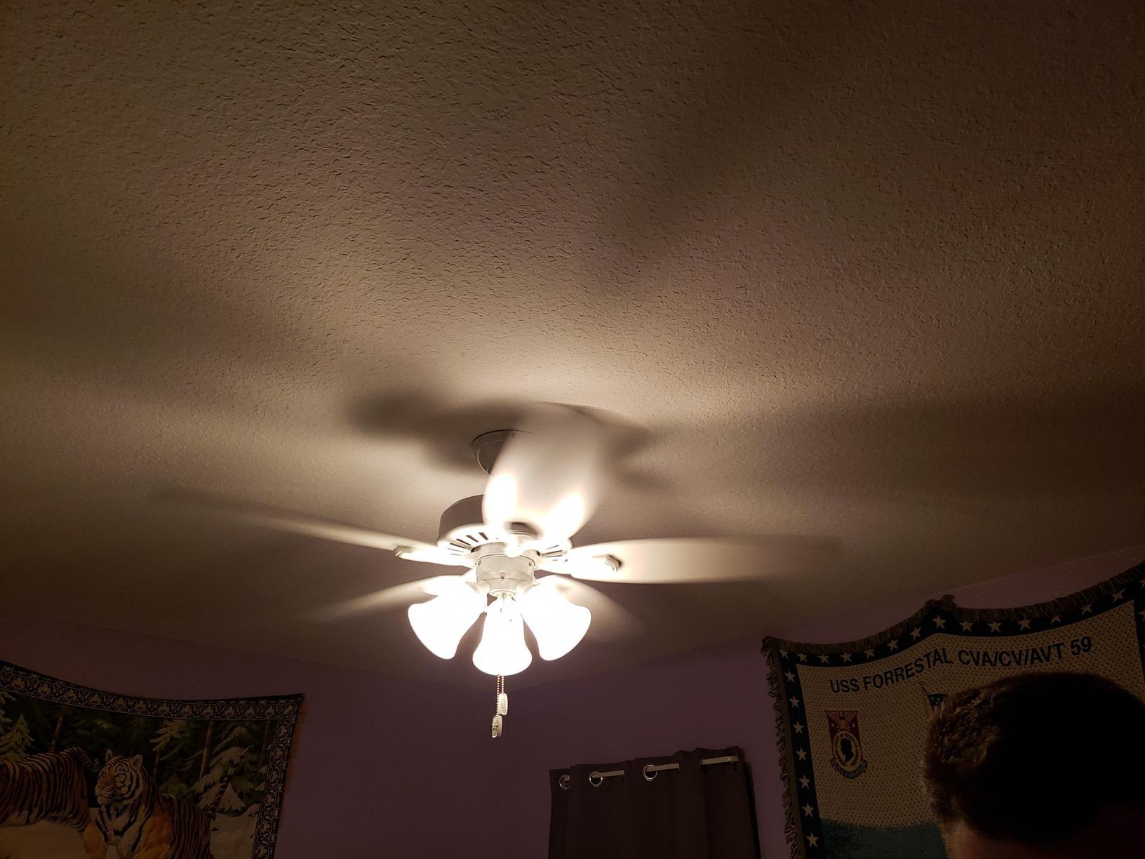 Hunter Builder, Indoor, Ceiling Fan, with LED Lights, 42 inch, New Bronze | Standard Mount, Pull Chain, 5 Blades, For Bedroom, Living Room, Includes Bulbs, 52107 customer photo 1
