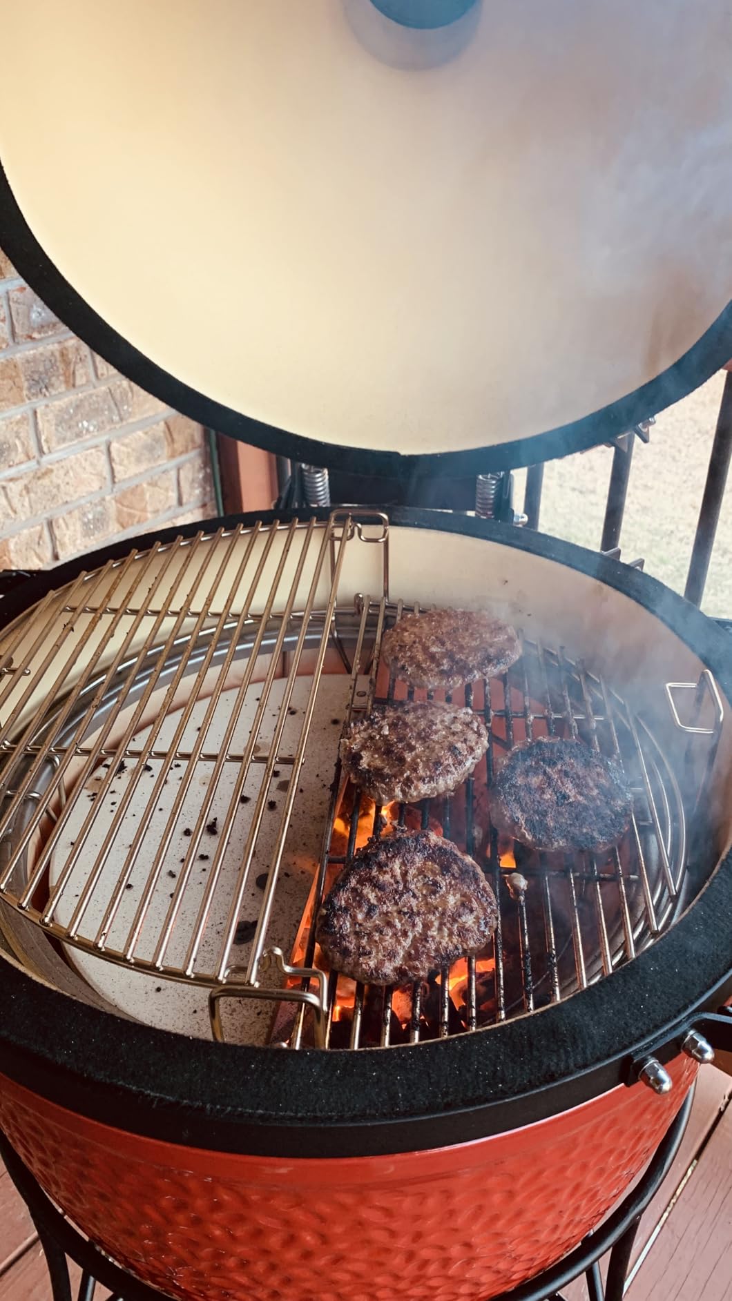 Kamado Joe Classic Joe I Premium 18-inch Ceramic Charcoal Grill and Smoker in Red with Cart, Side Shelves, Grill Gripper, and Ash Tool. 250 Cooking Square Inches, 2 Tier Cooking System, Model KJ23RH customer photo 2