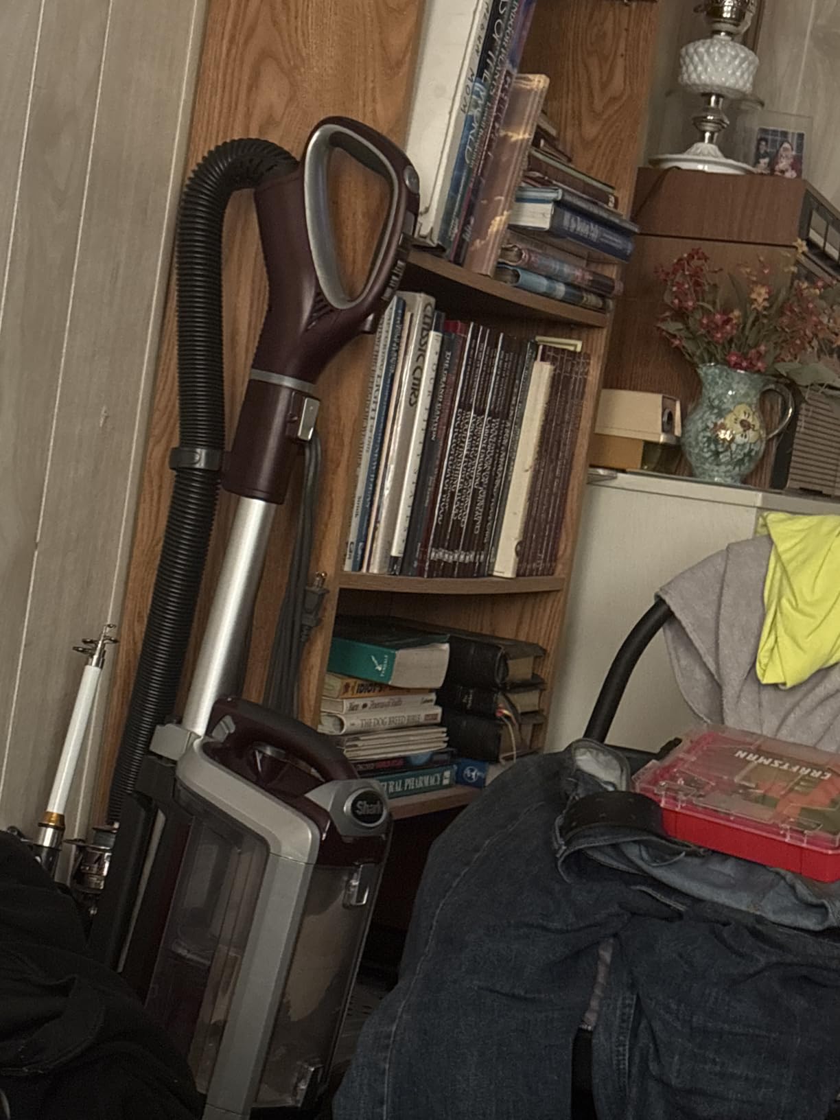 Shark NV752 Rotator Powered Lift-Away TruePet Upright Vacuum with HEPA Filter, Large Dust Cup Capacity, LED Headlights, Upholstery Tool, Perfect Pet Power Brush & Crevice Tool, Bordeaux customer photo 2