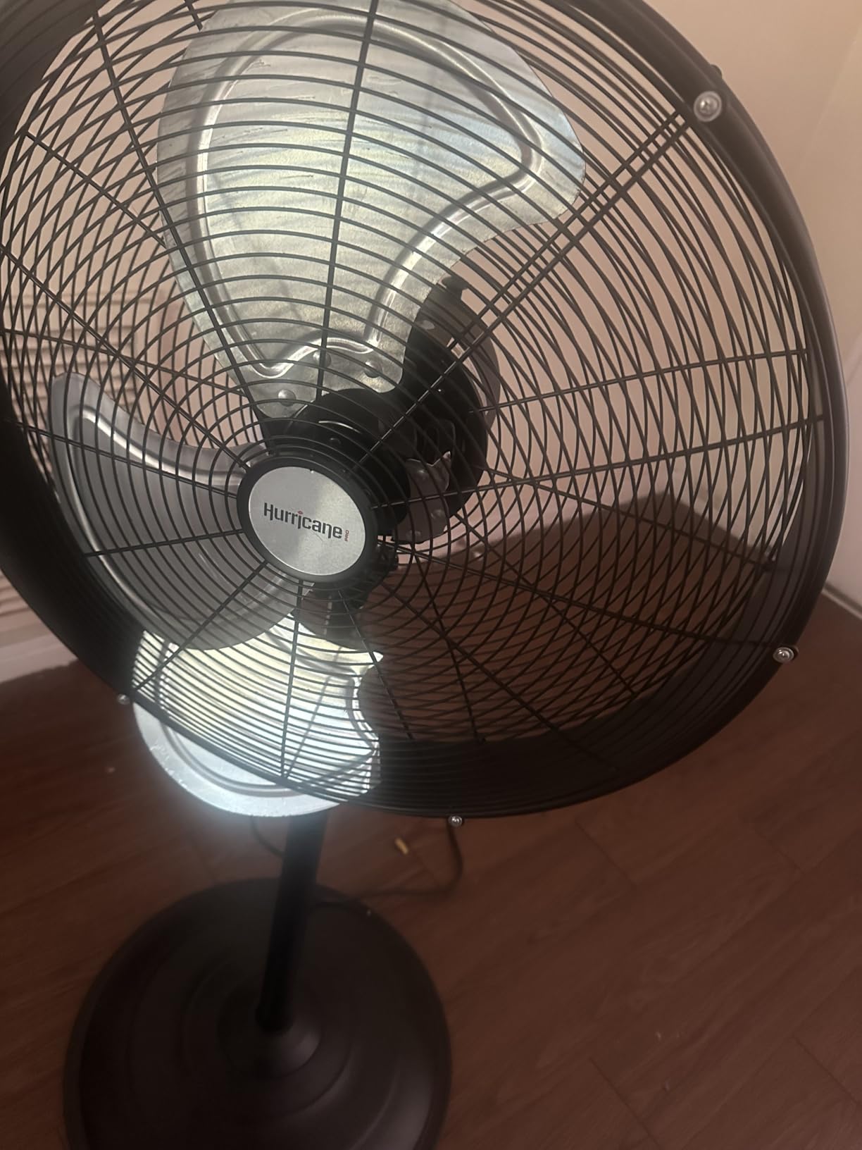 Hurricane Pro High-Velocity Oscillating Metal Stand Fan, 3 Speeds, 20in customer photo 2