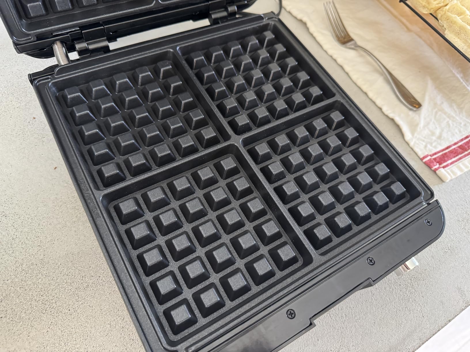 KRUPS 4-Slice Belgian Waffle Maker: Stainless Steel, 5 Browning Levels, Audible Ready Beep, Removable Plates, 1200W, Silver/Black, Large Waffle Maker Family Size, Great for Family Breakfasts customer photo 2