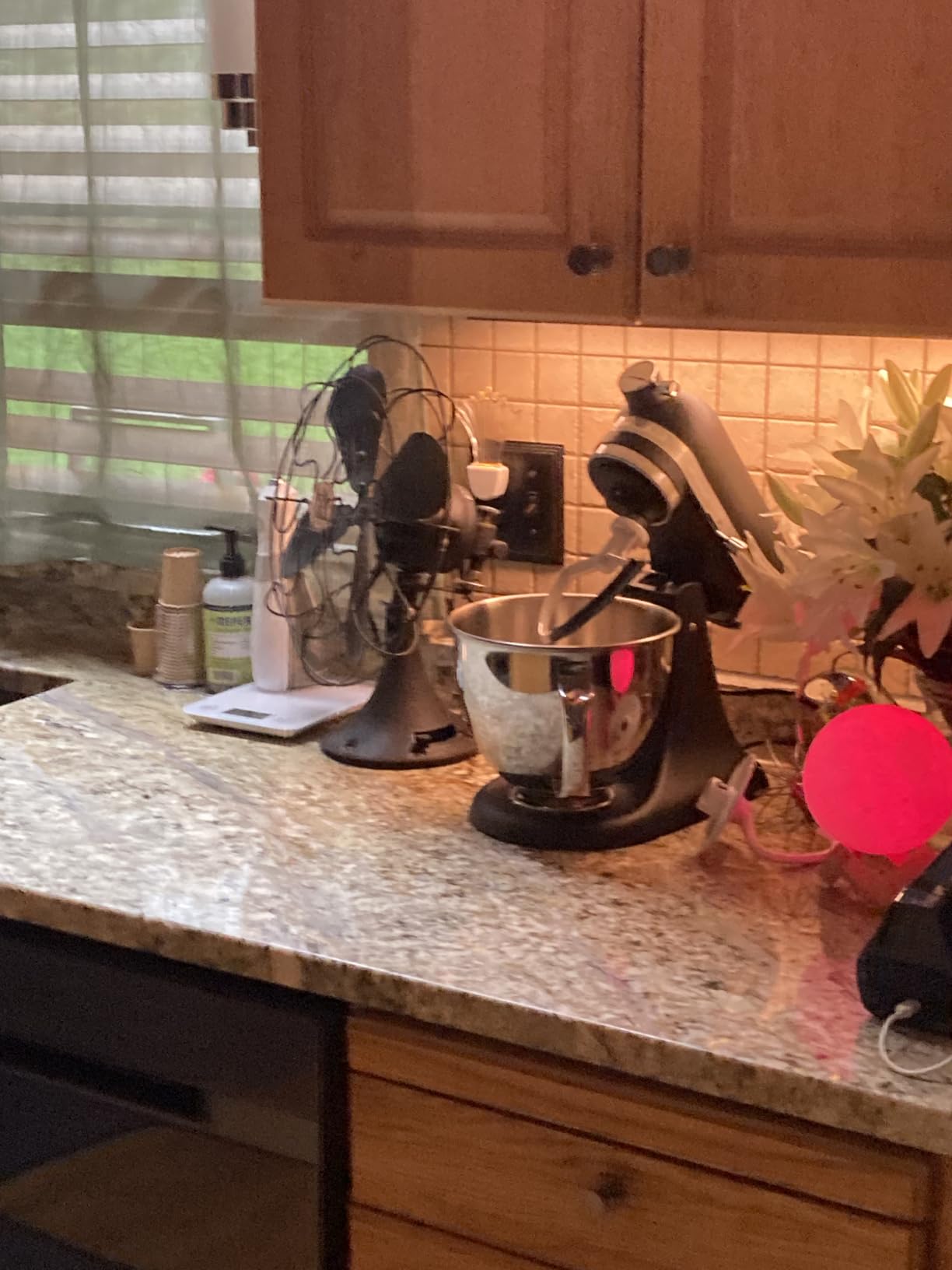 KitchenAid Artisan Mini 3.5 Quart Tilt-Head Stand Mixer with 10 Speeds - KSM3316X - Black Matte customer photo 2