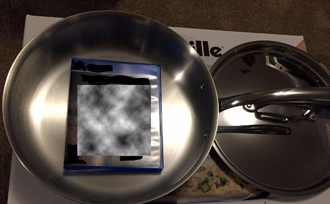 Breville Clad Stainless Steel Saute Pan / Frying Pan with Lid and Helper Handle - 5 Quart, Silver customer photo 2