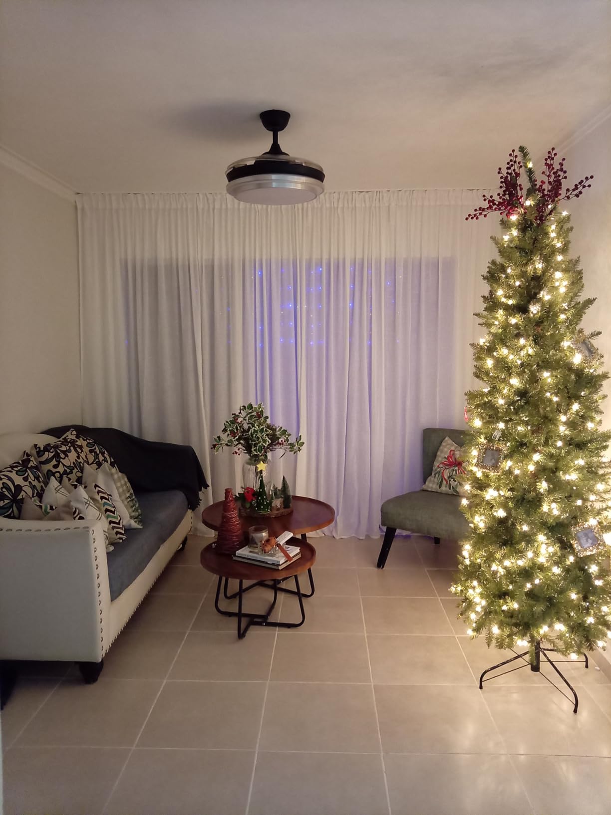 Puleo International 7.5ft Pre-Lit Fraser Fir Pencil Christmas Tree with 350 Clear Lights, 1188 Realistic Dense Branch Tips, Easy Setup Artificial Trees with Sturdy Metal Stand customer photo 1