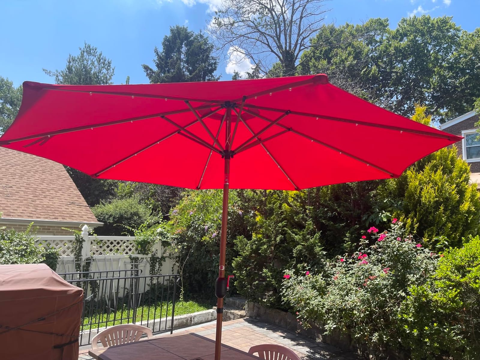 Best Choice Products 10ft Solar Polyester LED Lighted Patio Umbrella w/Tilt Adjustment and UV-Resistant Fabric customer photo 2