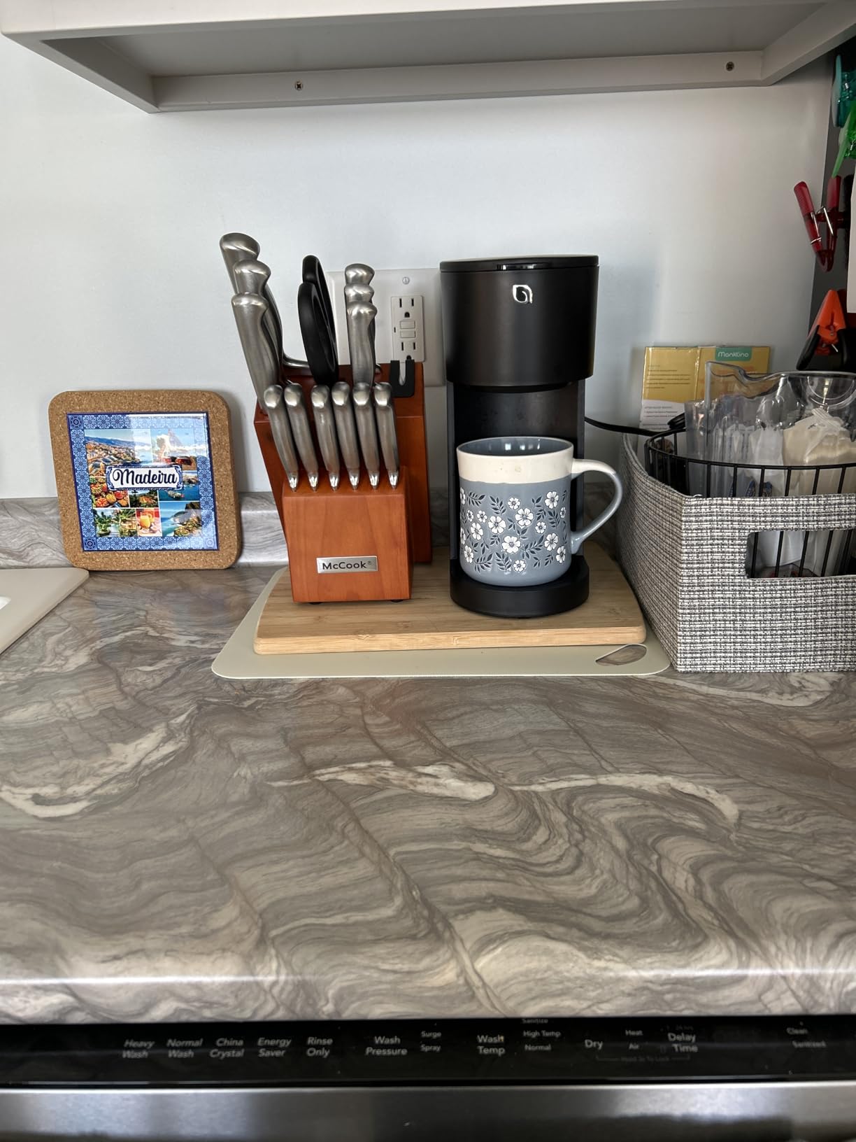 McCook Knife Set Sharp Kitchen Knife Block Set w Built-in Sharpener | German Forged Stainless Steel,15 PC,Razor Sharp,Anti-Rust,Restaurant Grade,Ergonomic Handle,Full Tang,Gift Box customer photo 1