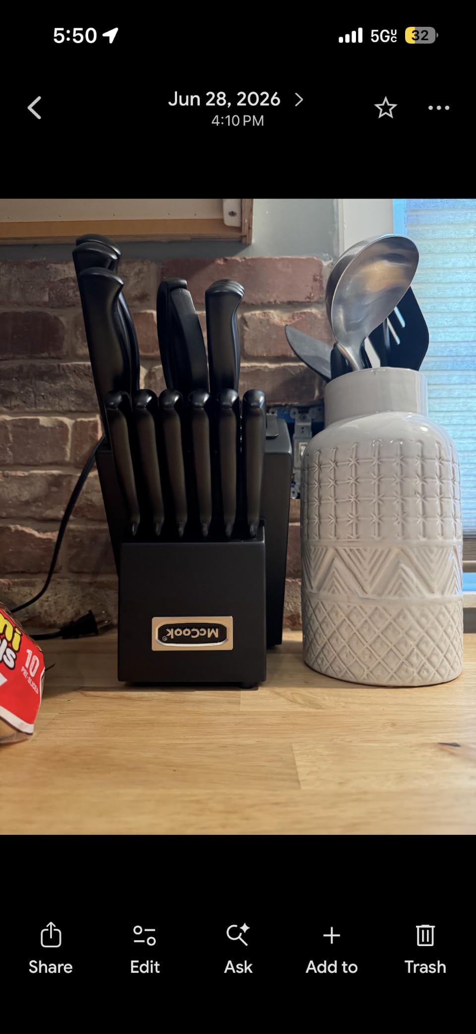 McCook Knife Set Sharp Kitchen Knife Block Set w Built-in Sharpener | German Forged Stainless Steel,15 PC,Razor Sharp,Anti-Rust,Restaurant Grade,Ergonomic Handle,Full Tang,Gift Box customer photo 2