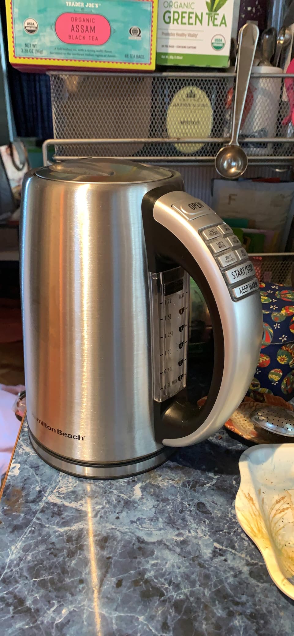 Hamilton Beach 1.7 Liter Electric Tea Kettle, Water Boiler & Heater | Fast Boiling 1500 Watts | Temp Control | Cordless Serving | Auto-Shutoff & Boil-Dry Protection | BPA Free | Stainless Steel customer photo 2