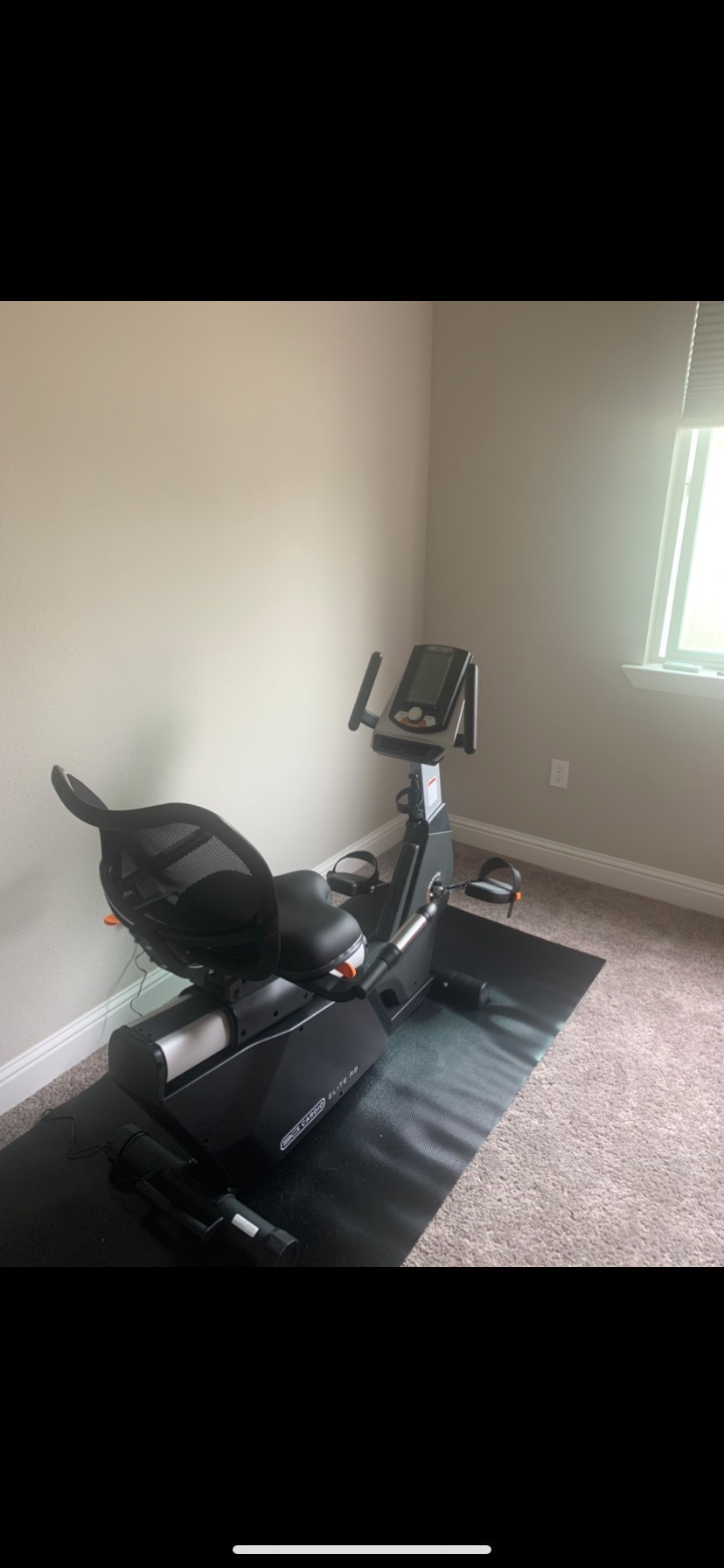 3G Cardio Elite RB X Recumbent Exercise Bike - FreeSync FTMS Bluetooth Smart App Connectivity - Compact 49