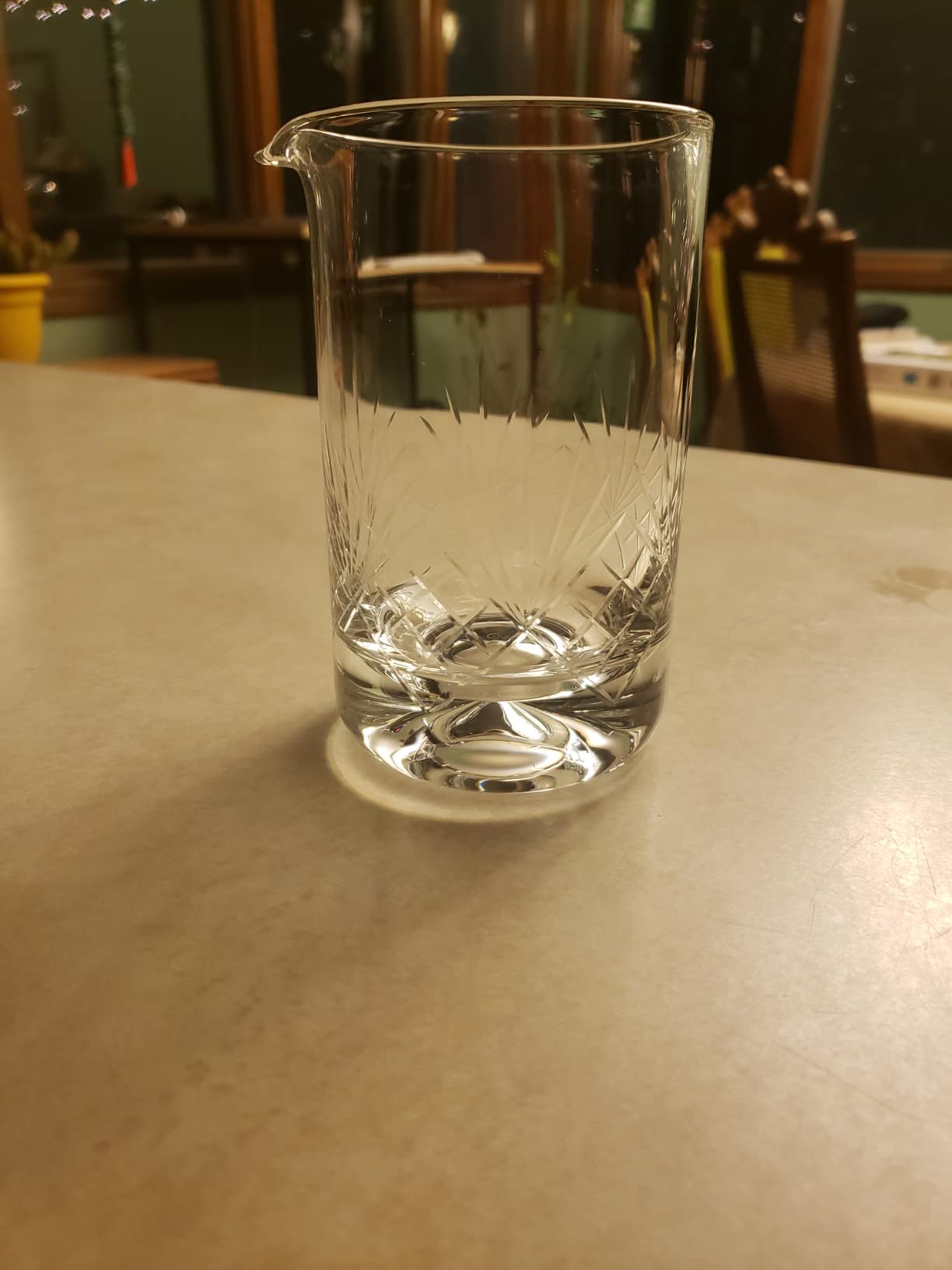 Mofado Crystal Cocktail Mixing Glass/Premium Cocktail Shaker 18oz(540ml) - Solid and Stable Thick Bottom/Professional Quality Bartender Tool for Stirring Cocktails - Gift for Christmas, Birthday customer photo 2