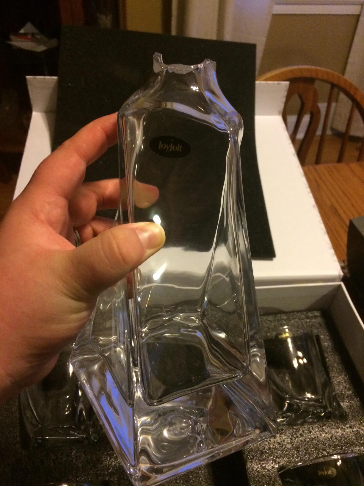 JoyJolt Atlas 5-Piece Luxury Crystal Whiskey Decanter Set, 22 oz Decanter & 4 x 10.8 oz Old Fashioned Whiskey Glasses customer photo 2