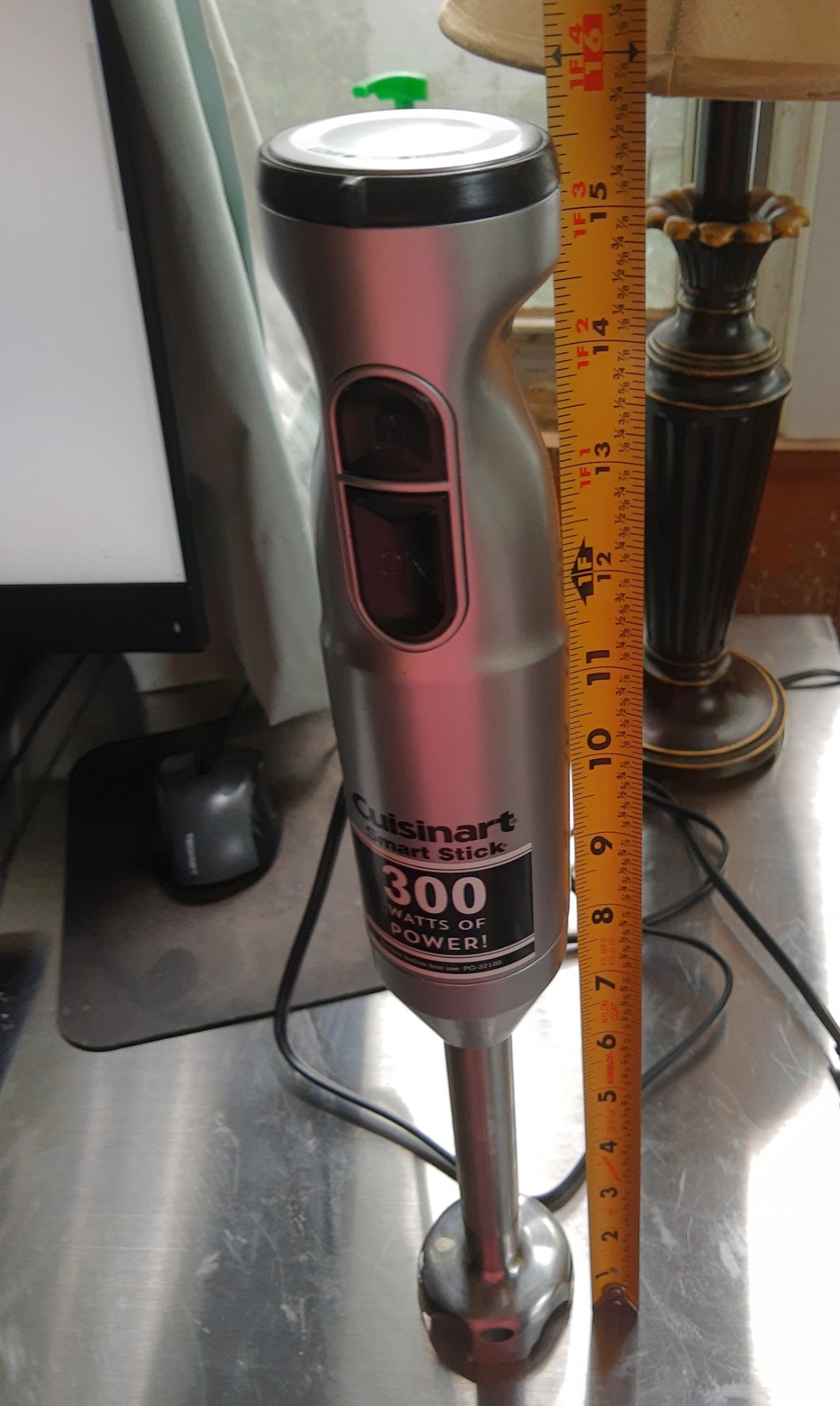 Cuisinart Smart Stick Two-Speed Corded Hand Blender, Powerful Immersion Blender with 300-Watt Motor Blends Shakes, Smoothies, Puree, Baby Food, Soups & Sauces, CSB-175SVP1, Silver customer photo 1