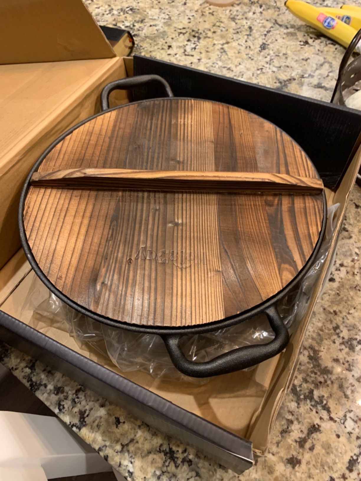 Flat Bottom Cast Iron Wok with Lid 14 Inch, Pre-Seasoned Non Toxic Cast Iron Kadai, Chinese Japanese Wok double handle for Induction and Open Fire customer photo 2