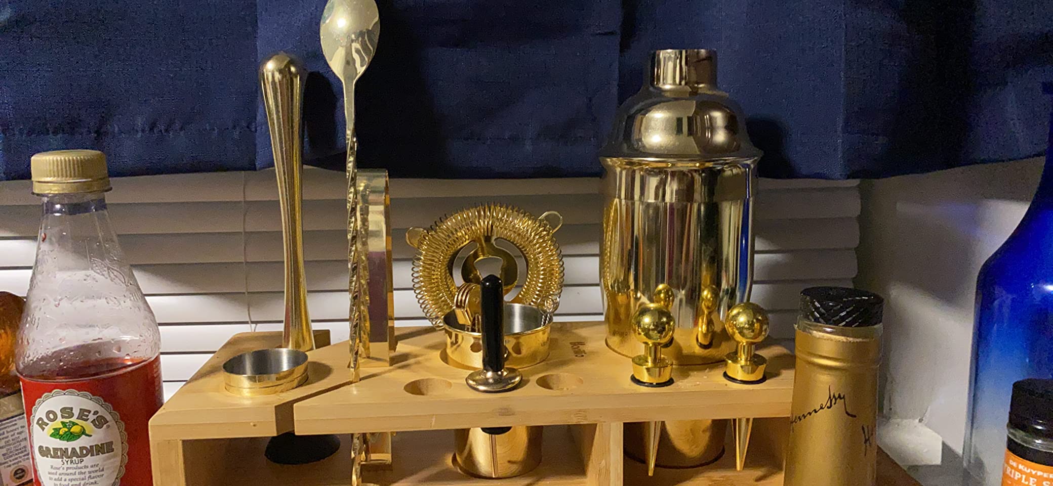 Barillio Bartender Kit - Stainless-Steel Cocktail Shaker Set w/Bamboo Stand - Mixology Bar Tools w/Drink Shaker, Mixer Spoon & Muddler for Cocktails - Home Bar Accessories - 23-Pc Bar Set - Silver customer photo 1