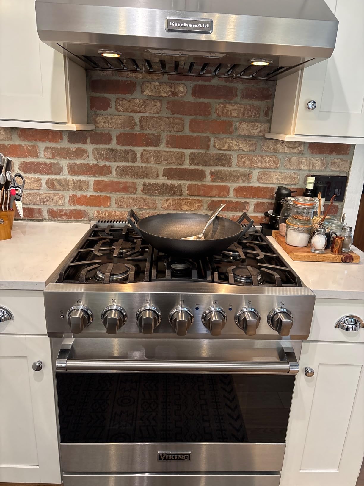 14 inch Cast Iron Wok with Flat Base and Handles customer photo 2