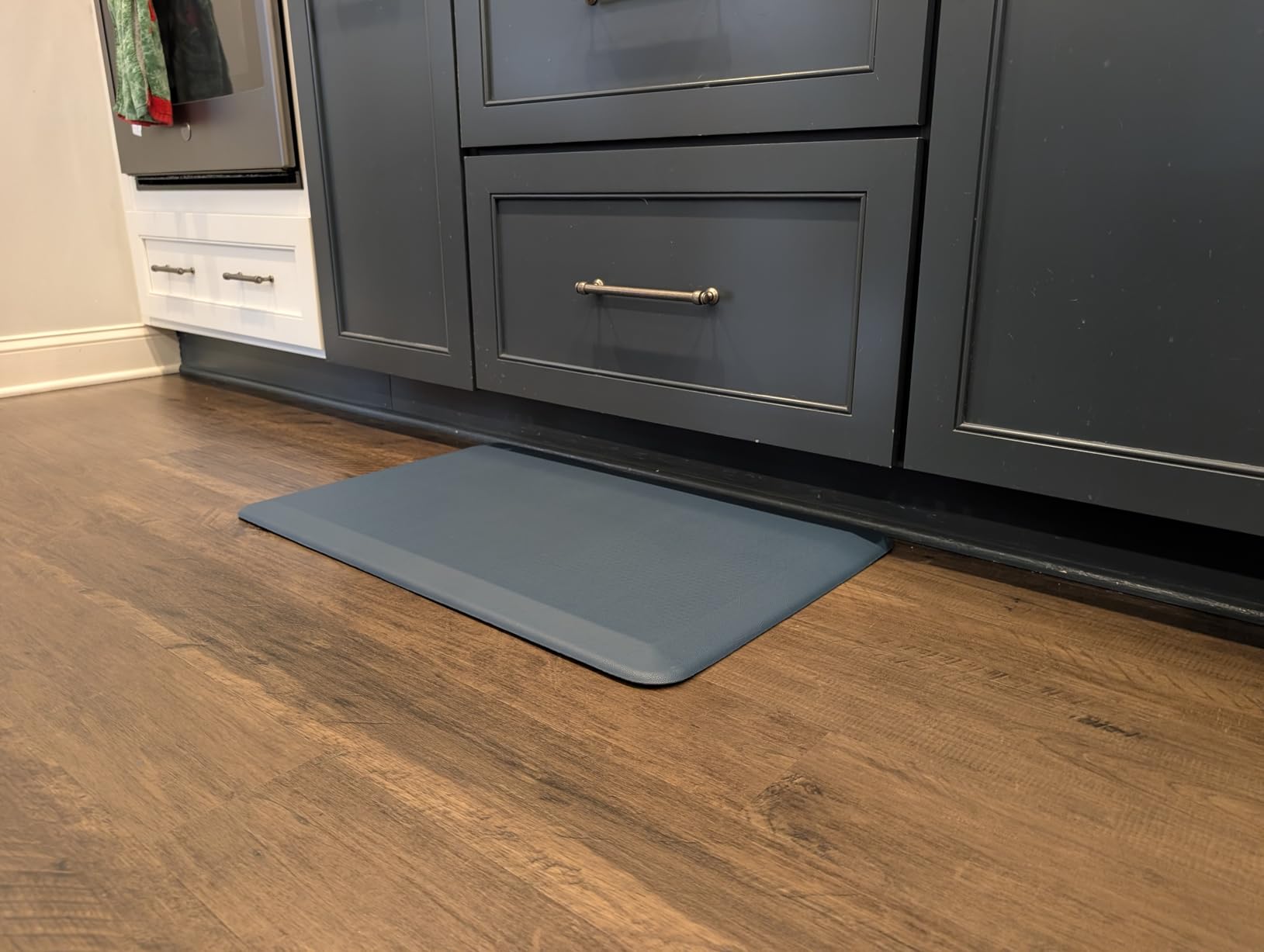 GORILLA GRIP Cushioned Antifatigue Kitchen Mat for Floor, 24x17, Black | 3/4 Inch Thick Ergonomic Office Standing Desk Mats, Waterproof and Stain Resistant Pebbled Top, Supportive Padded Foam Rug customer photo 1