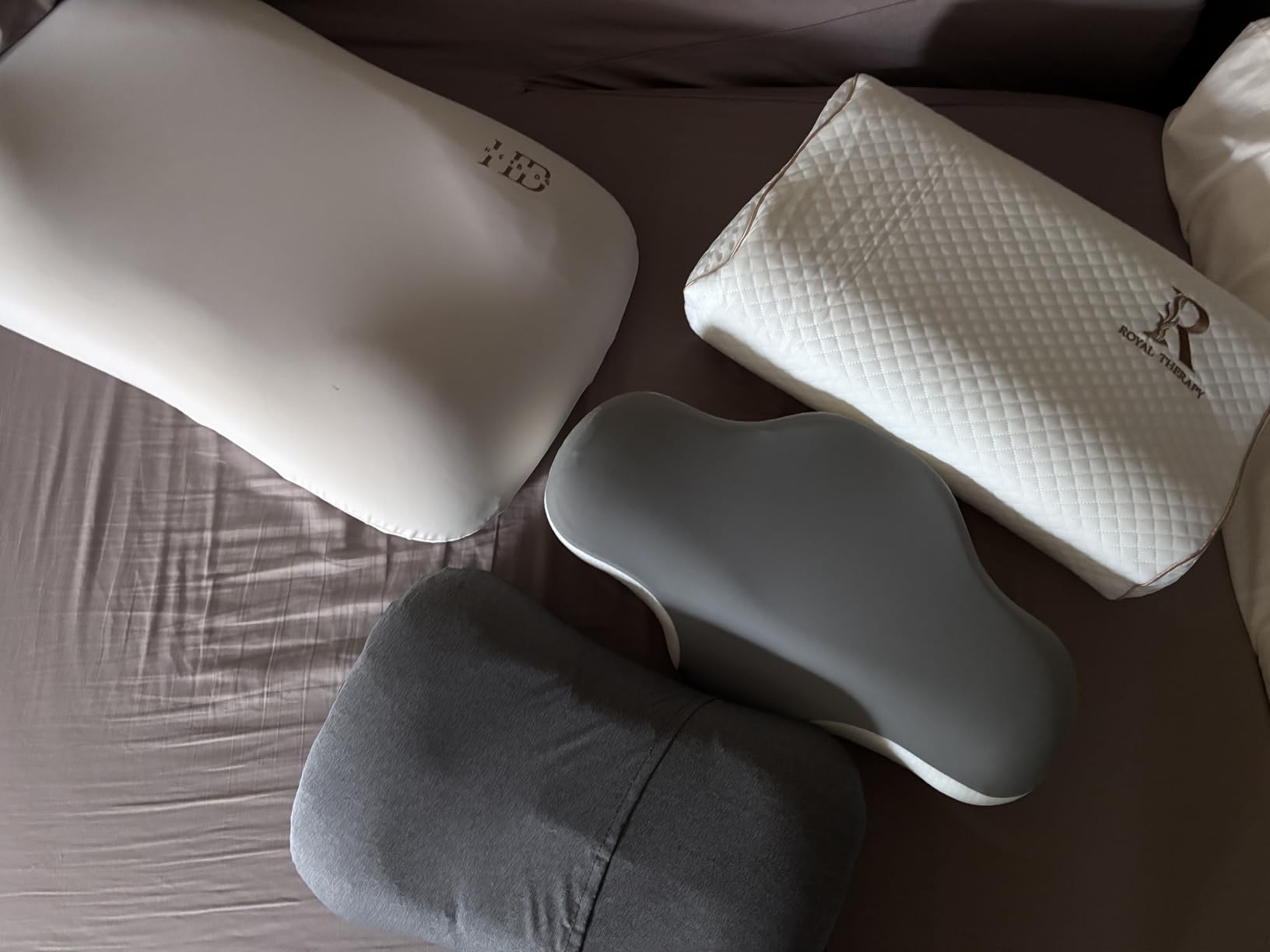 Royal Therapy Memory Foam Pillow, Queen Neck Pain Relief, Contour Cervical Pillow, for Neck and Shoulder Pain, Side, Back and Stomach Sleeper, 24x14x5 inches customer photo 1