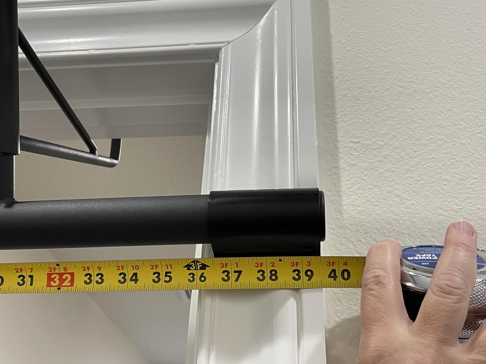 AmazeFan Pull Up Bar Doorway with Ergonomic Grip - Fitness Chin-Up Frame for Home Gym Exercise - Multi-Angle Grip - 2024 Upgrade Smart Hook (Fits Almost All Doors) customer photo 2