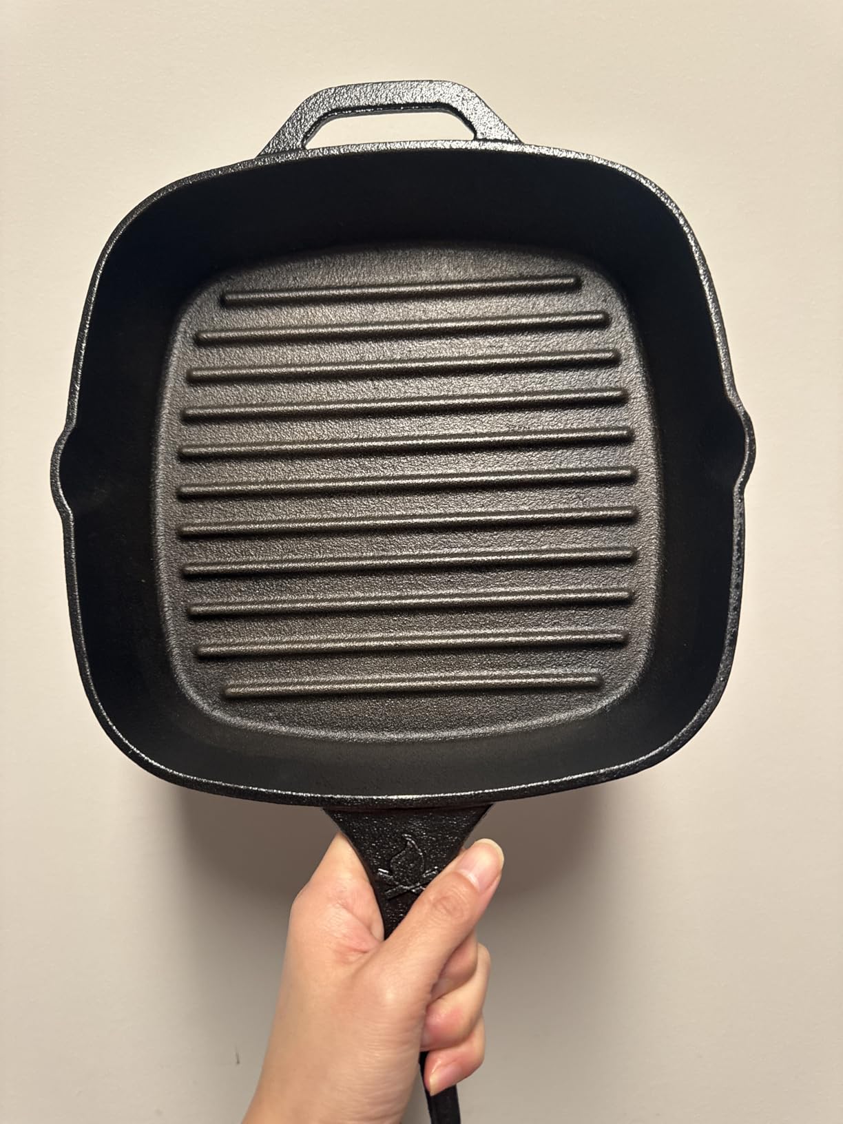 12 Inch Square Grill Pan Large Pre-Seasoned Cast Iron customer photo 1
