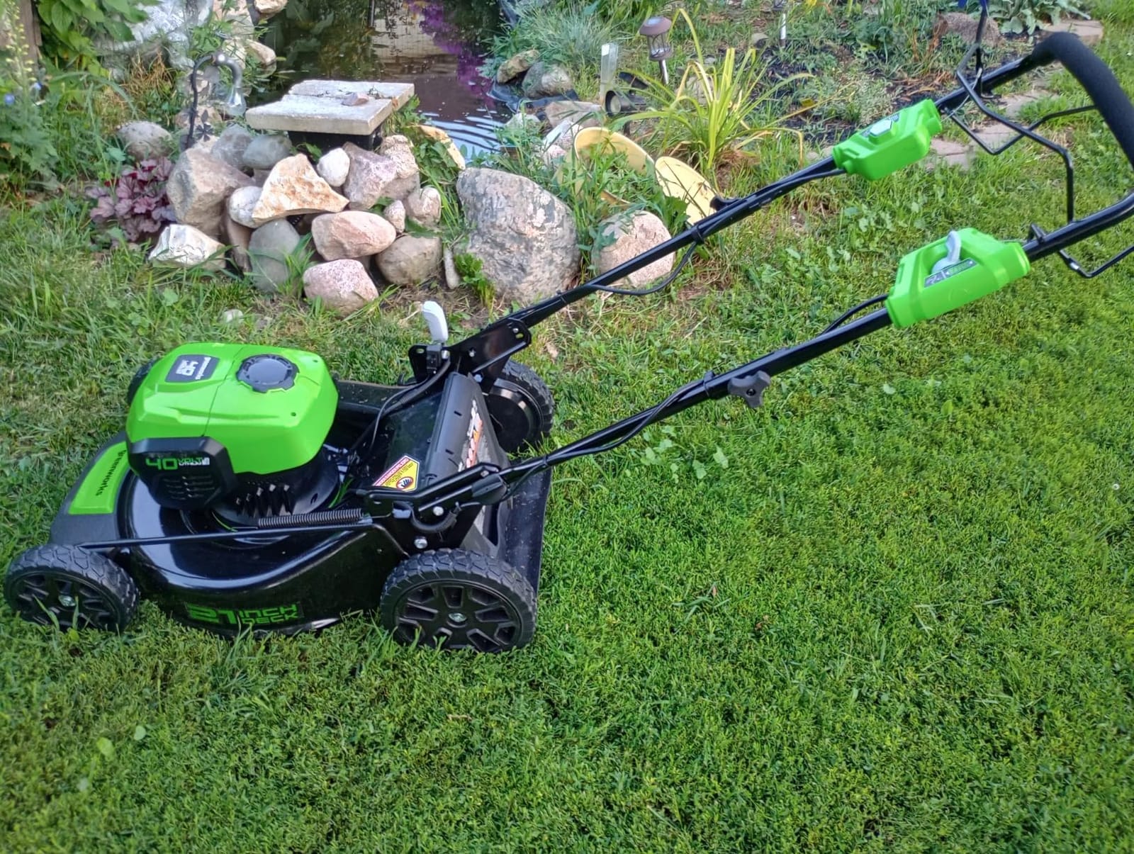 Greenworks 40V 21