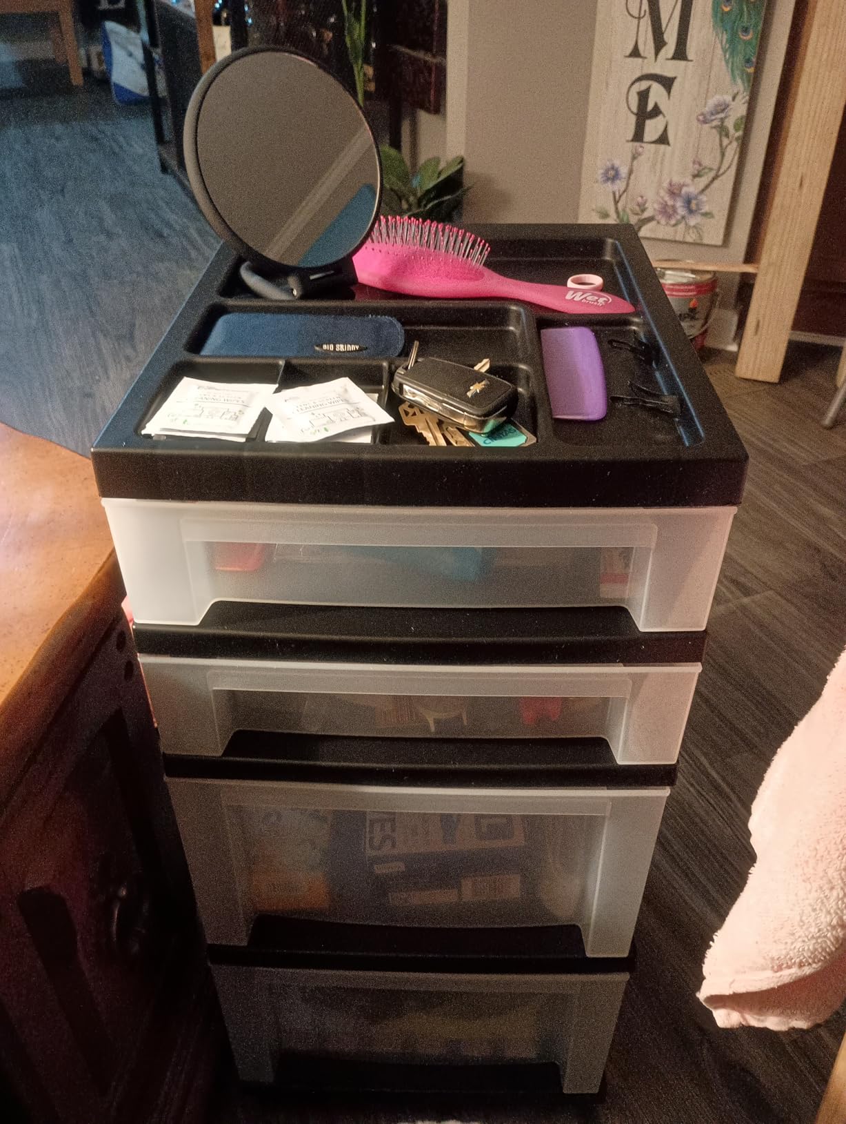 IRIS USA 4-Drawer Rolling Storage Cart with Organizer Top, Black/Pearl | Keep classroom supplies, teacher essentials, craft materials, and learning tools organized with easy-access drawers. customer photo 2
