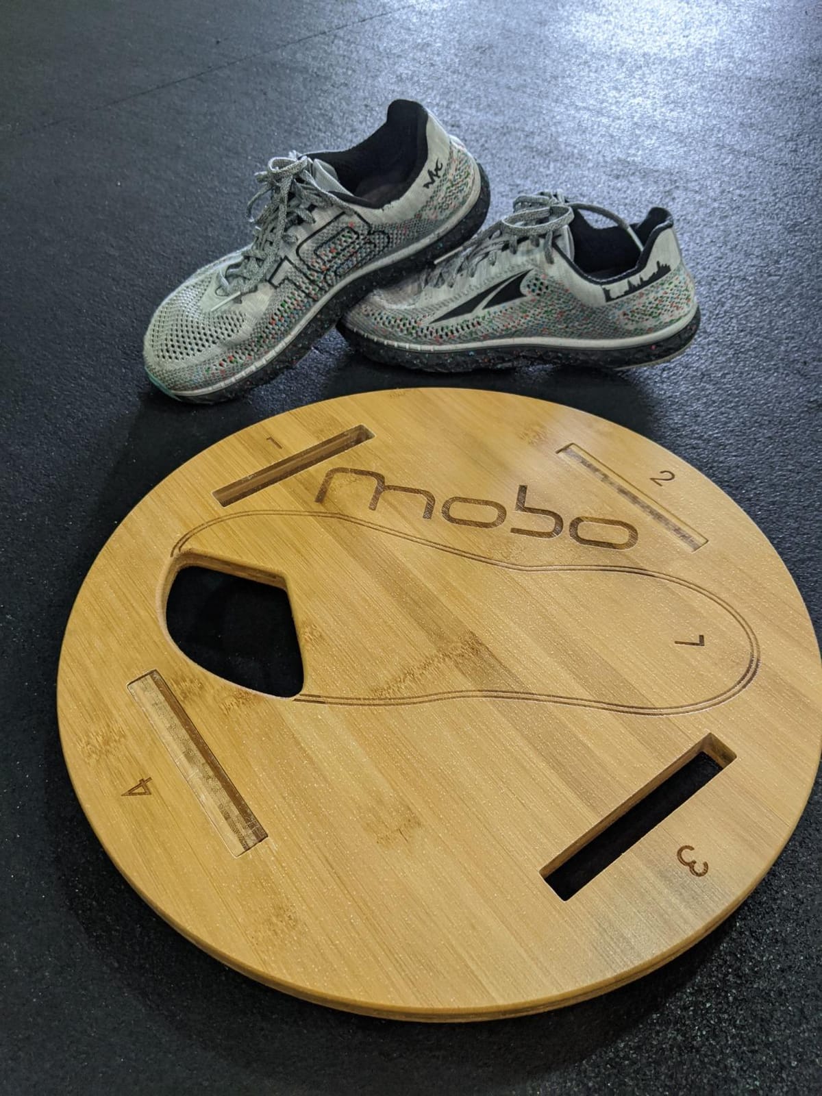 Mobo Board customer photo 2