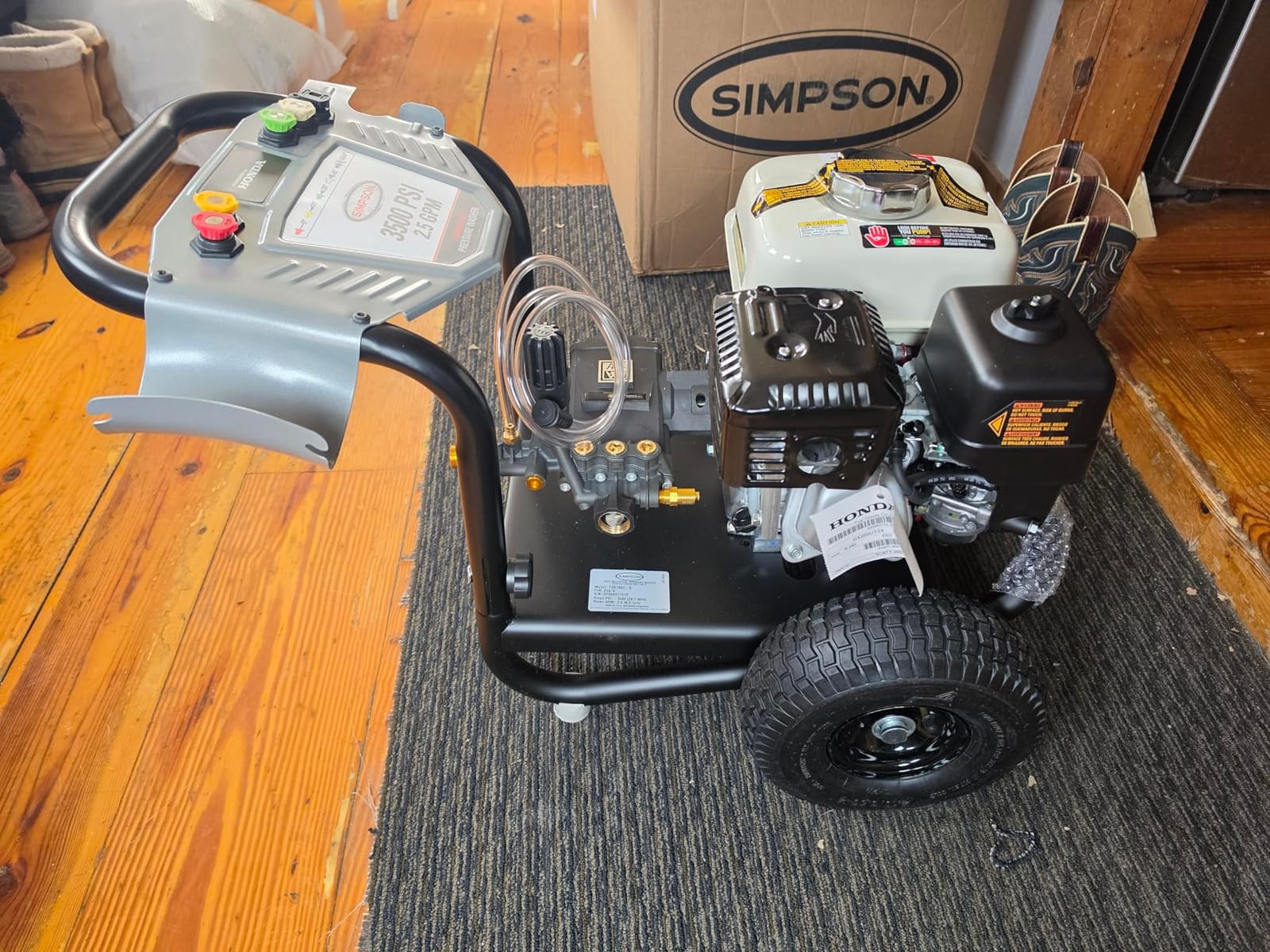 Simpson PowerShot 3500 PSI Gas Pressure Washer, 2.5 GPM, Honda GX200 Engine | Gas Power Washer For Professionals. AAA Triplex Pump, 25' MorFlex Hose, 5 Nozzles, Steel Frame. 49-State Compliant. PS3228 customer photo 1