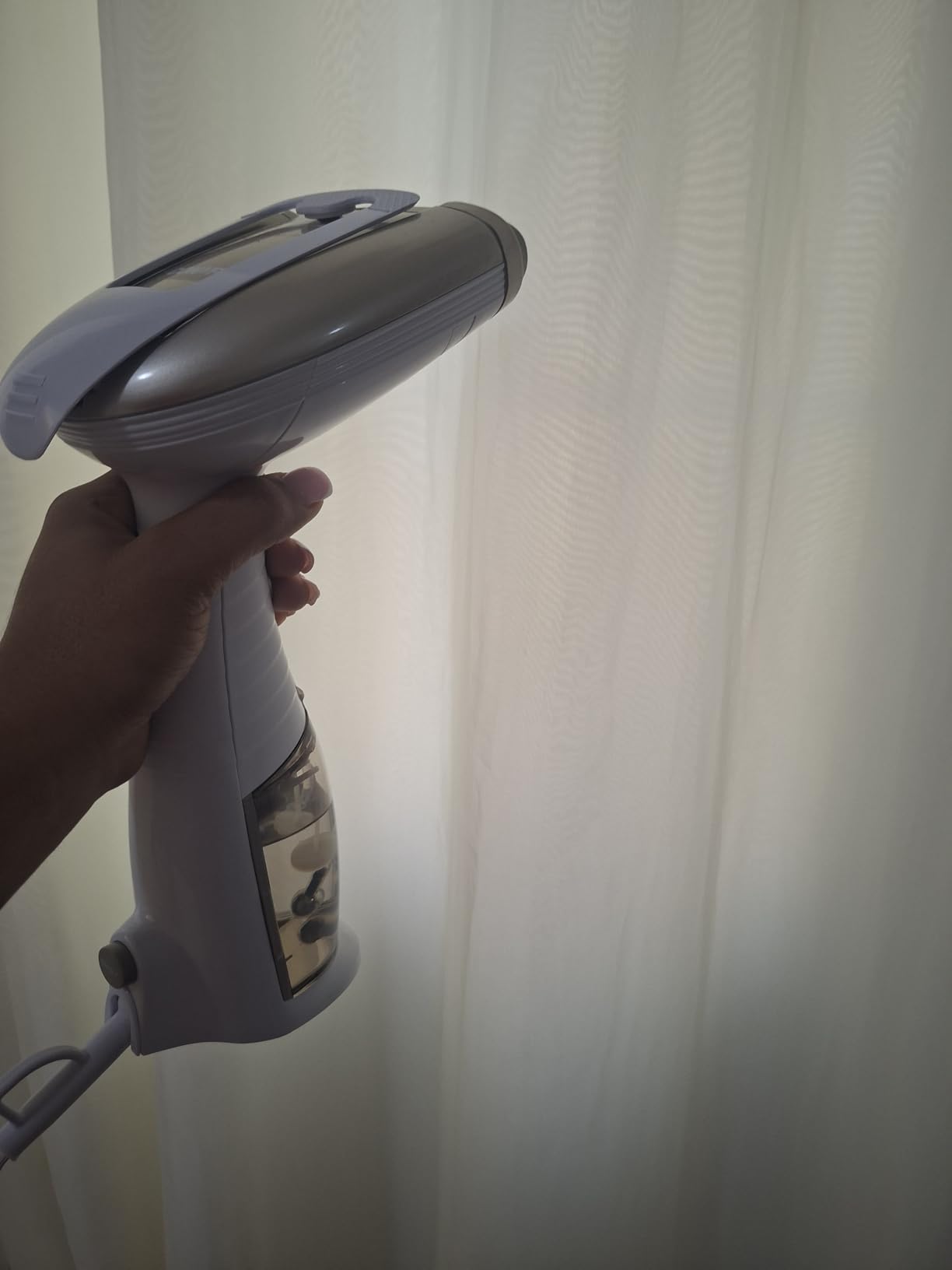 Conair Handheld Garment Steamer for Clothes, Turbo ExtremeSteam 1875W Fabric Steamer, Portable Handheld Design, Strong Penetrating Steam, White/Champagne customer photo 2