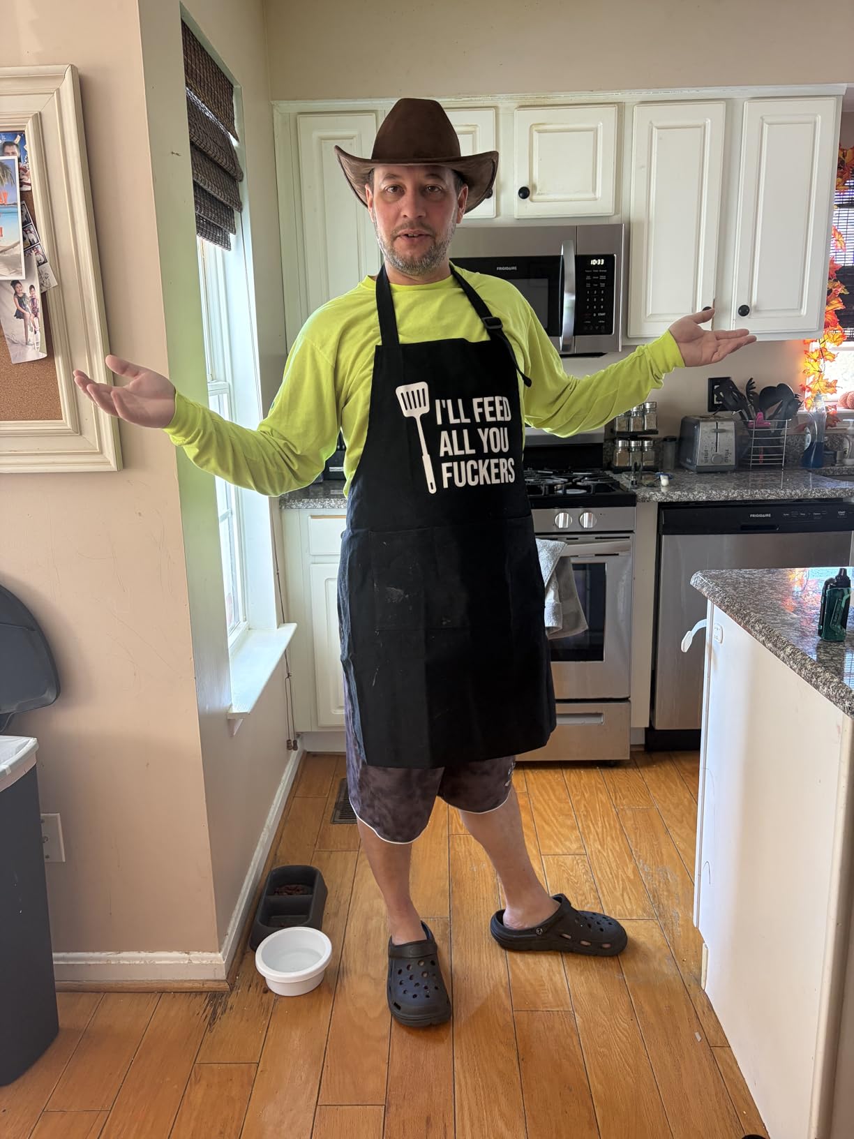 Miracu Funny Cooking Aprons for Men Women, Dad Gifts for Mens Father | Cool BBQ Grilling Kitchen Chef Apron customer photo 2