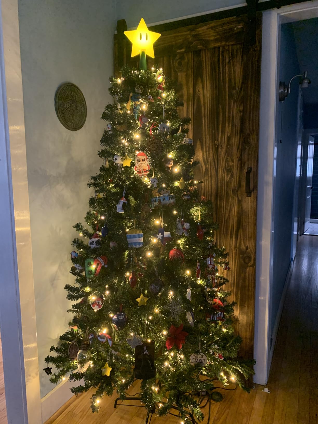Best Choice Products 6ft Artificial Christmas Tree with LED Twinkling Lights, Pre-Lit Spruce Realistic Holiday Xmas Décor, 250 Lights, 798 Tips customer photo 1