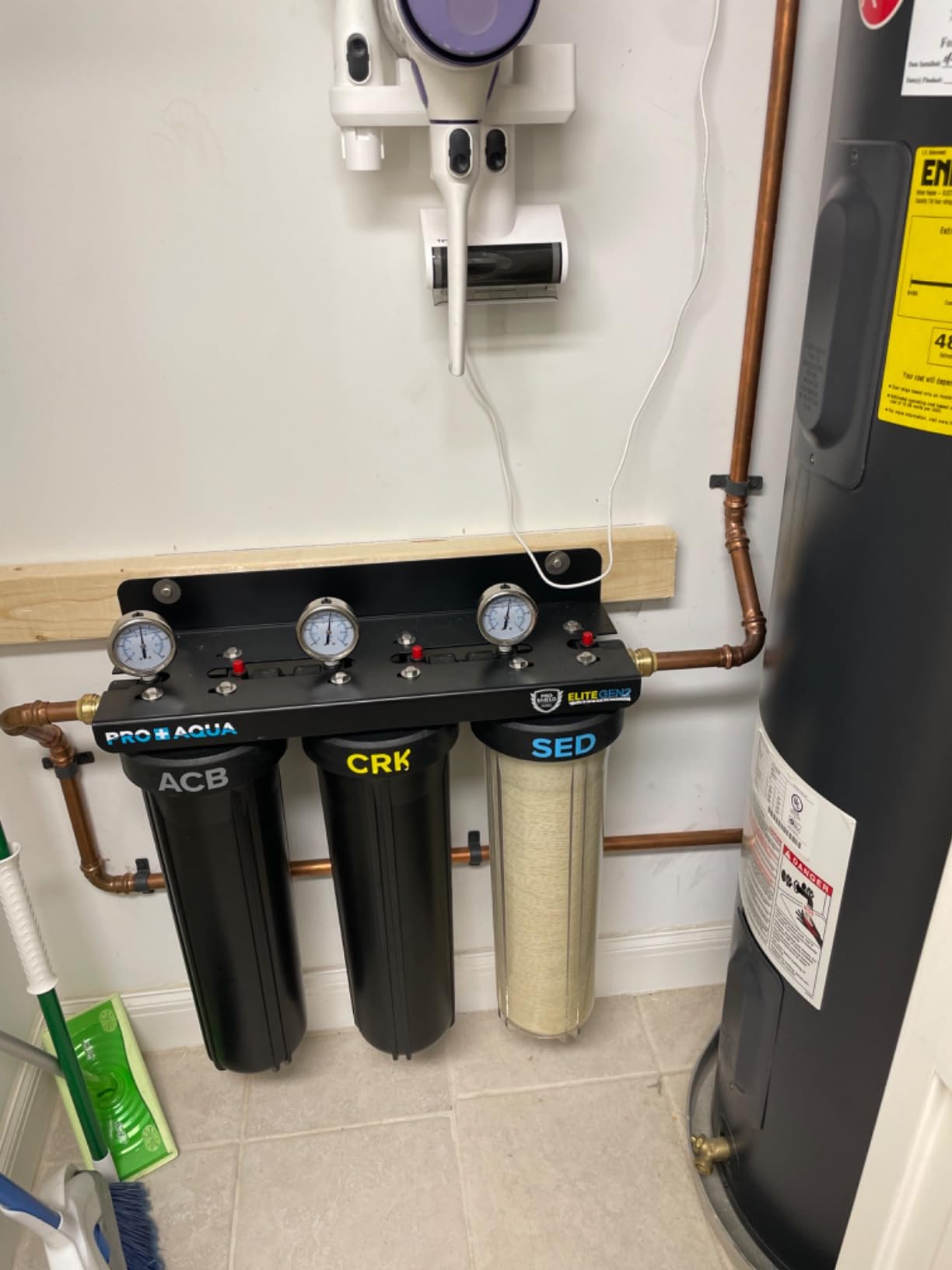 PRO+AQUA Elite Series GEN2 PRO-100-E 3-Stage Whole House Water Filtration System for City & Well Water with Pressure Gauges | Reduces Contaminants, Sediment, Chemicals, Heavy Metals, with 1