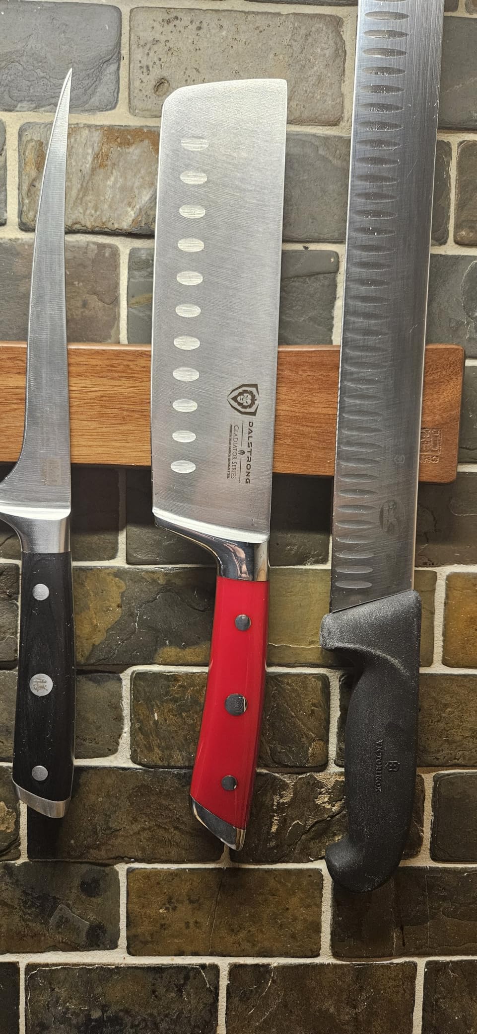 SHAN ZU Fillet Knife 7 Inch - Edge Deboning Fish and Meat Knife | For Fillet, Fish, Meat, Kitchen, 5Cr15MoV Stainless Steel, Ergonomic Wood Handle, Razor Sharp, Gift Box Included customer photo 1