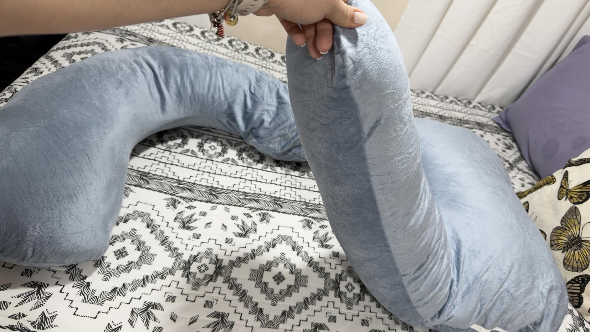 Chilling Home Pregnancy Pillow, U Shaped Full Body Maternity Pillow 58 inch, Pregnant Women Must Haves Pregnancy Pillows for Sleeping with Removable Cover | Pregnancy Must Haves, Support for Back, Legs, Belly, Hips with Removable Cover, 58 inch customer photo 1