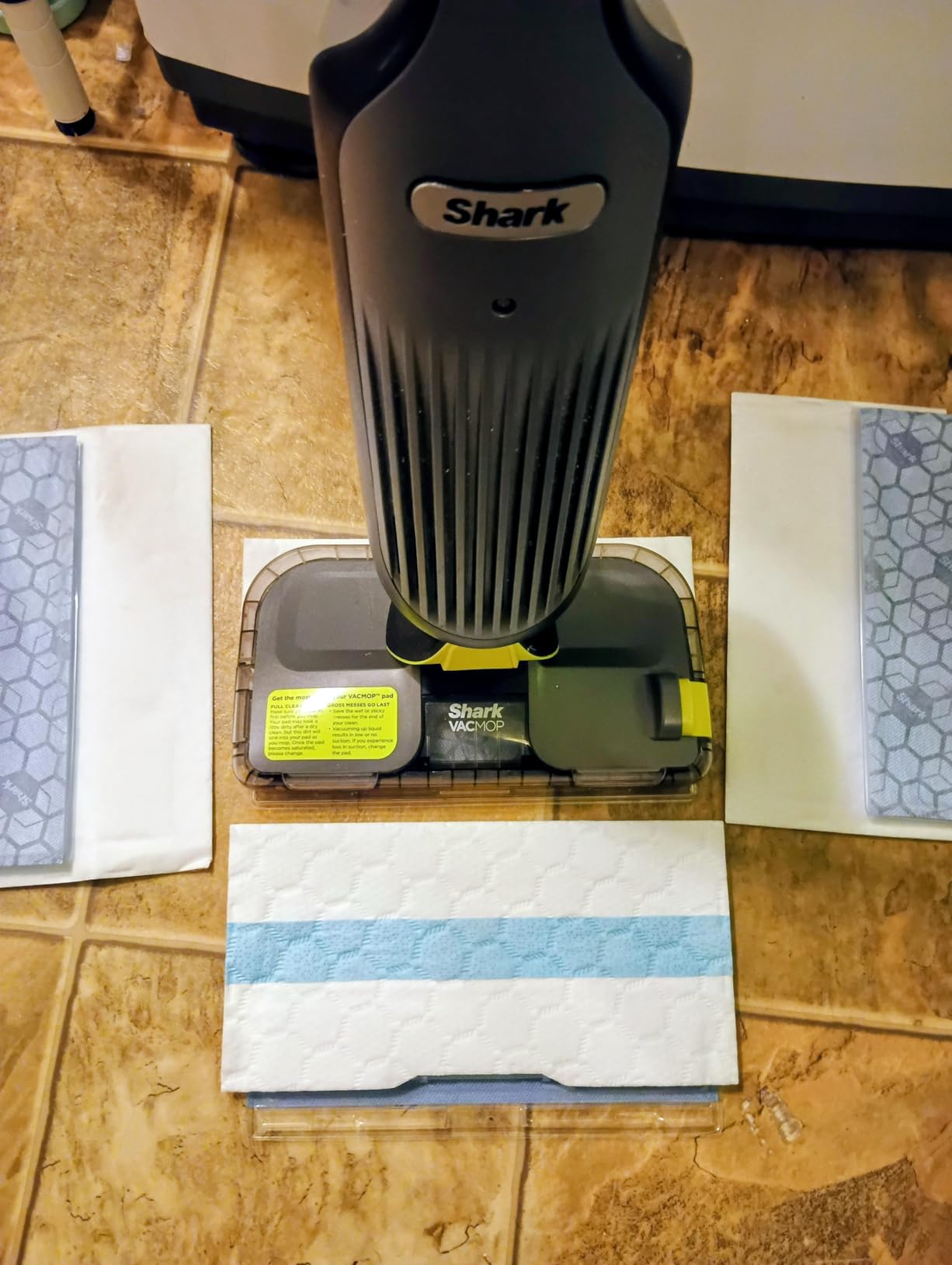 Shark VACMOP Cordless Vacuum & Spray Mop, Gray, VM252 | Hard Floor Cleaner, Powerful Suction, Lightweight, LED Headlights customer photo 2