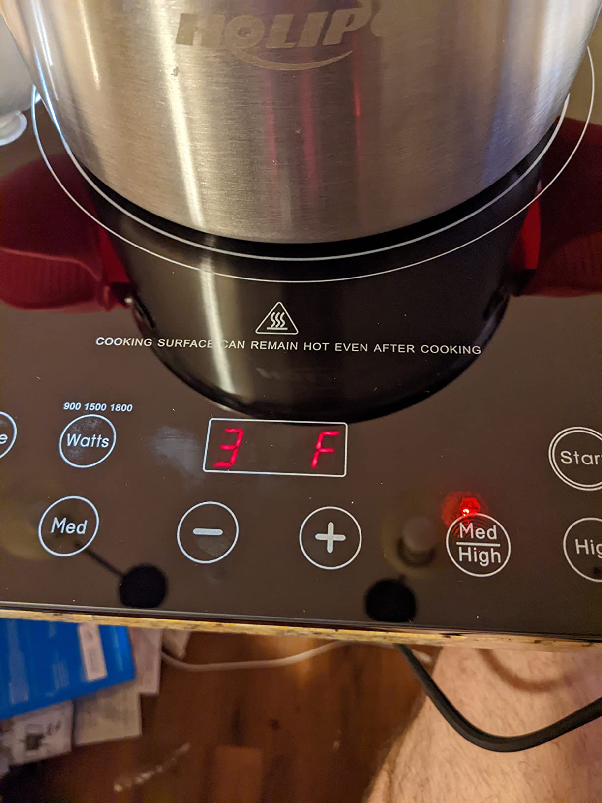 Nuwave Pro Chef Induction Cooktop, NSF-Certified, Commercial-Grade, Portable, Powerful 1800W, Large 8