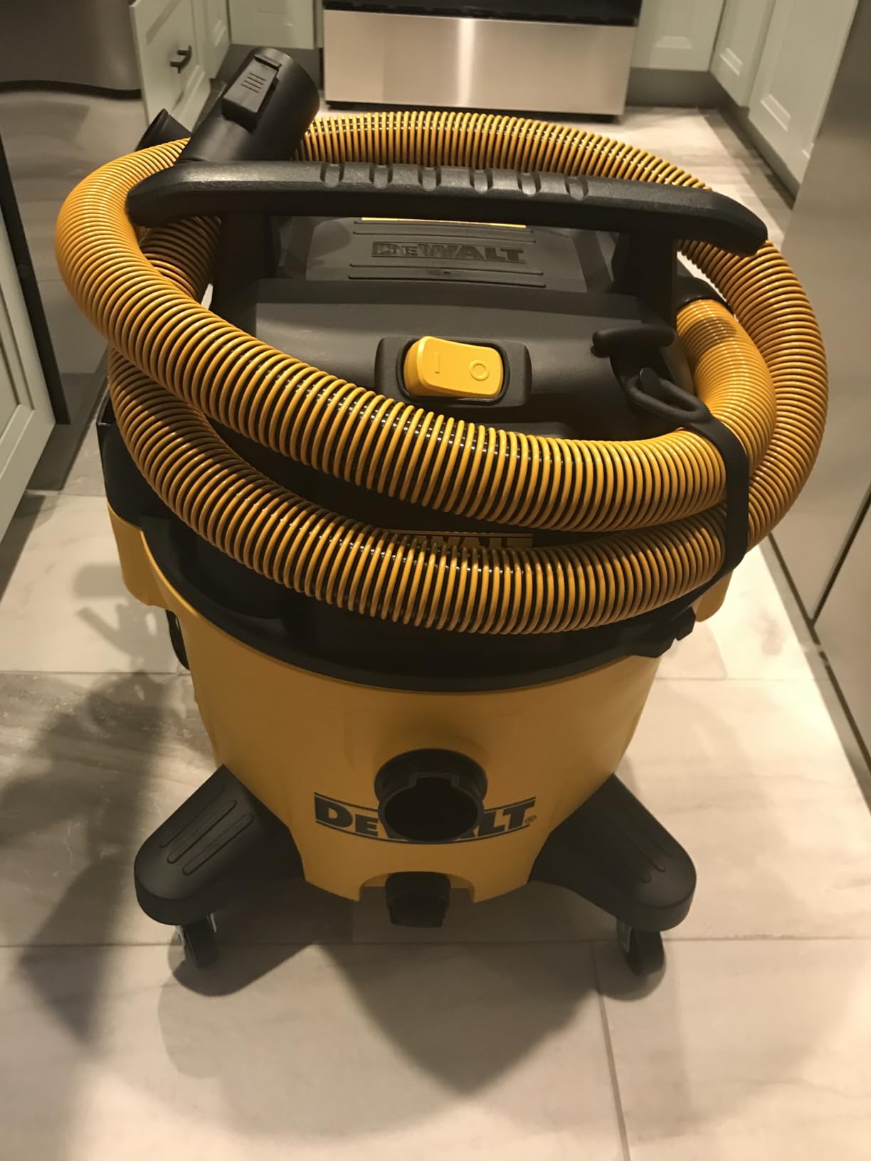 DEWALT 9 Gallon Wet/Dry VAC, Heavy-Duty Shop Vacuum with Attachments, 5 Peak HP, with Blower Function, DXV09PA customer photo 2