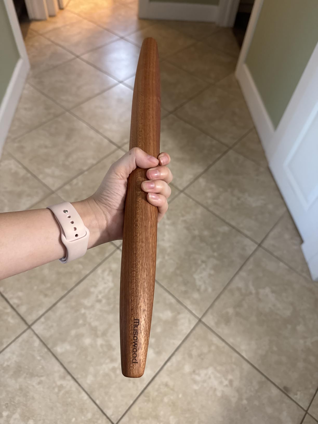 Muso Wood Sapele Wooden French Rolling Pin for Baking, Tapered Roller for Fondant, Pie Crust, Cookie, Pastry (French 15-3/4inch) customer photo 2
