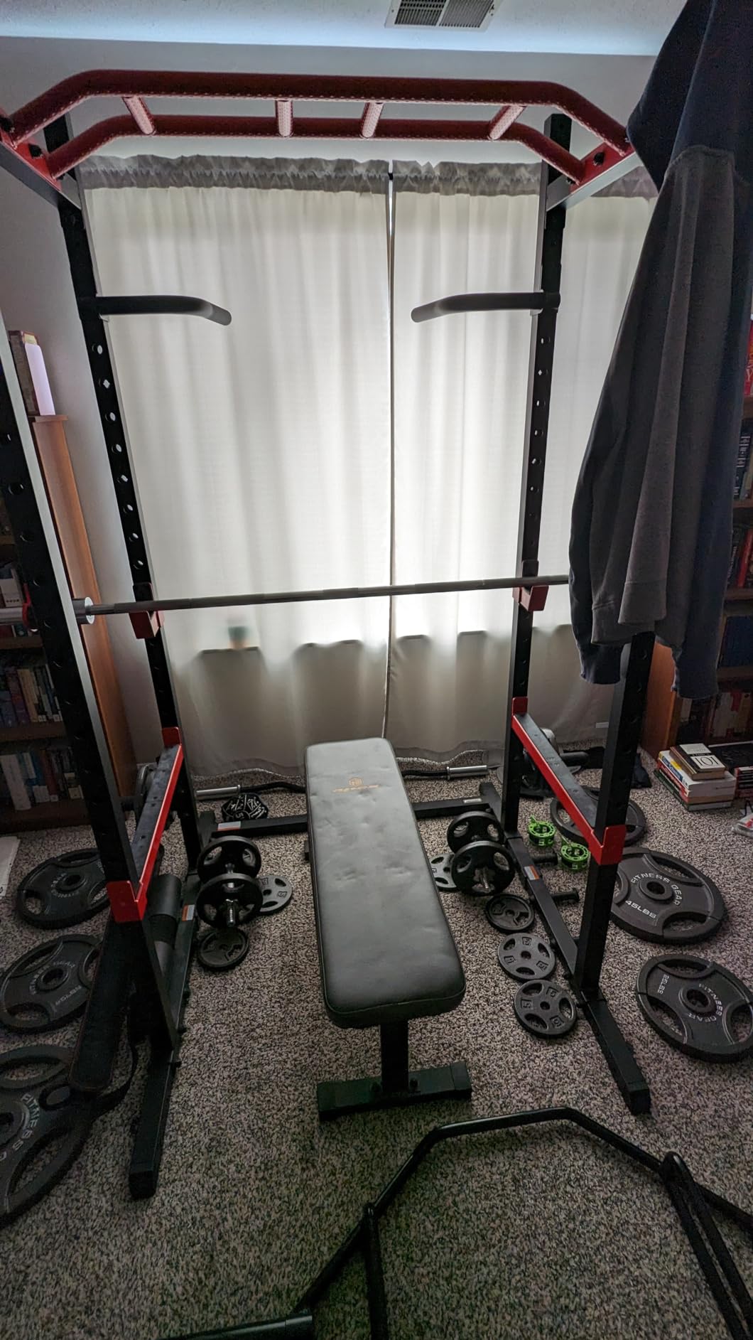 Sunny Health & Fitness Full Size Power Cage for Home Gym Training | Squats, Presses & Pull-Ups, Reversible Pull-Up Bar, Numbered Heights, 6 Band Pegs, Plate Storage, 1000 lb Rack customer photo 1
