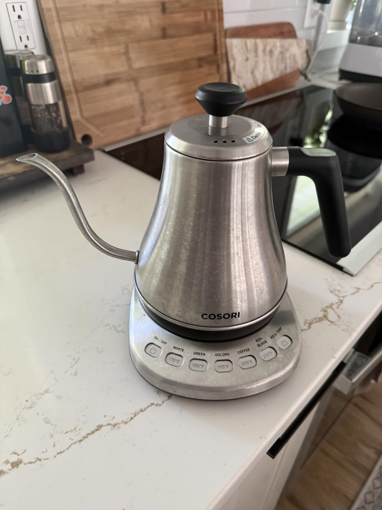 Cosori Smart Gooseneck Electric Kettle, App & Temperature Control, 0.8L | No Plastic Contact with Water, App Control, 4 Presets & Custom Temp (104-212°F), 60-Min Keep Warm, Pour Over Coffee & Tea customer photo 1