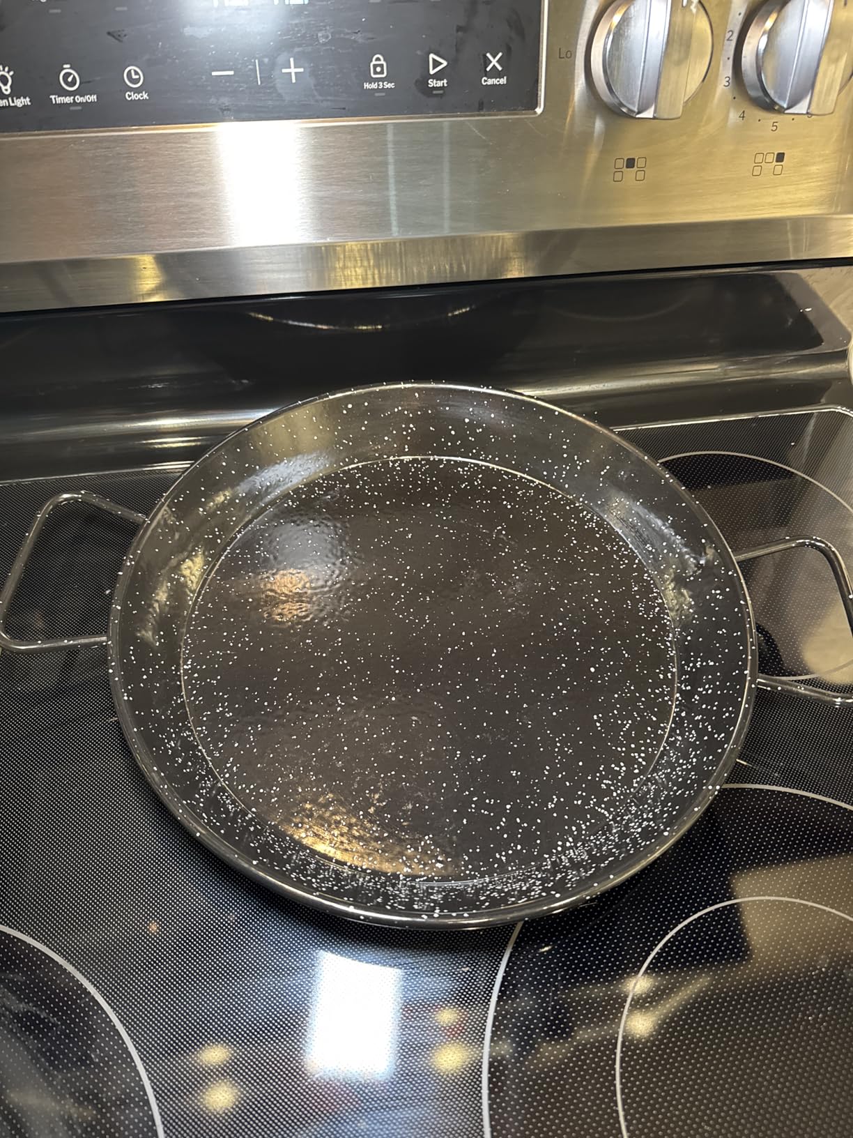 Machika Enamel Paella Pan | 18 inches | 12 Servings customer photo 1