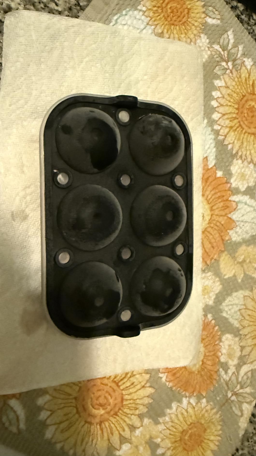 ROTTAY Ice Cube Trays (Set of 2), Sphere Ice Ball Maker with Lid & Large Square Ice Cube Maker for Whiskey, Cocktails and Homemade, Keep Drinks Chilled Black customer photo 1