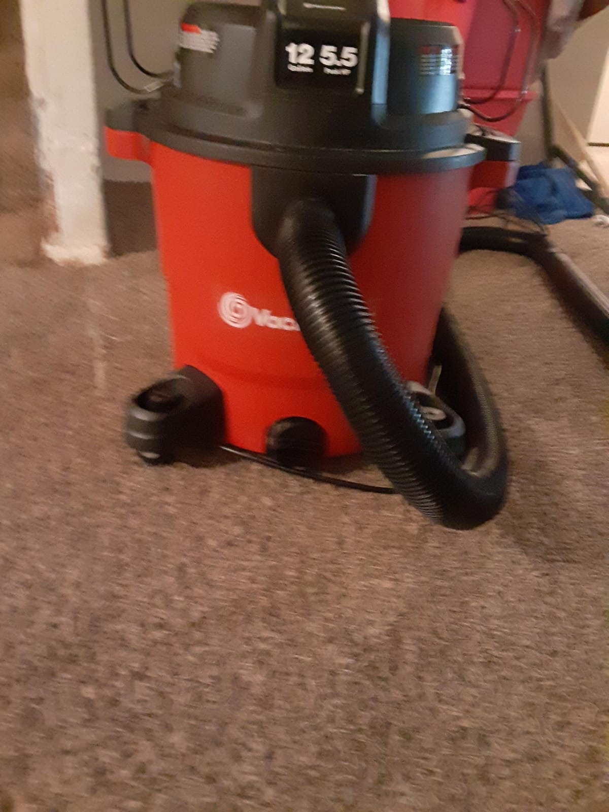 Vacmaster VJH1211PF 1101 12-Gal 5.5 Peak HP Heavy-Duty Wet/Dry Vac Red customer photo 2