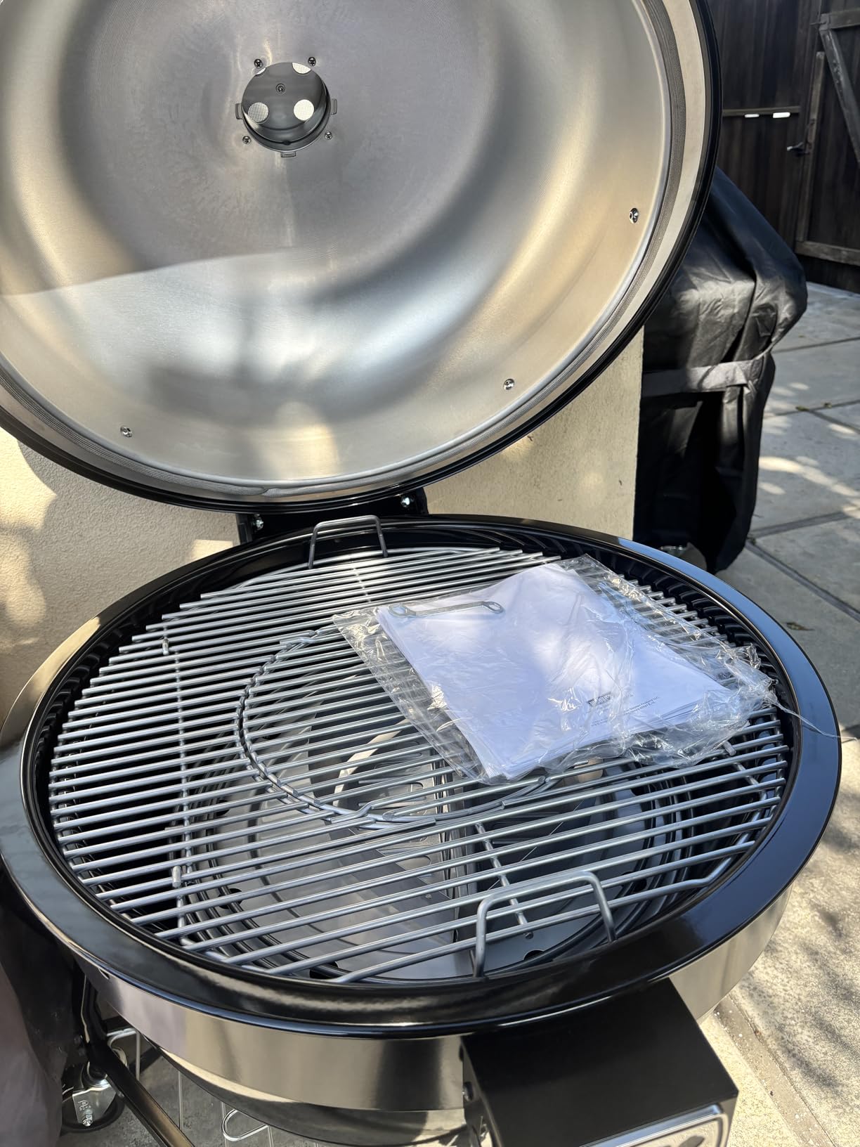 Weber Summit Kamado E6 Charcoal Grill, Black | Dual-Walled Insulated Steel Kamado, 24