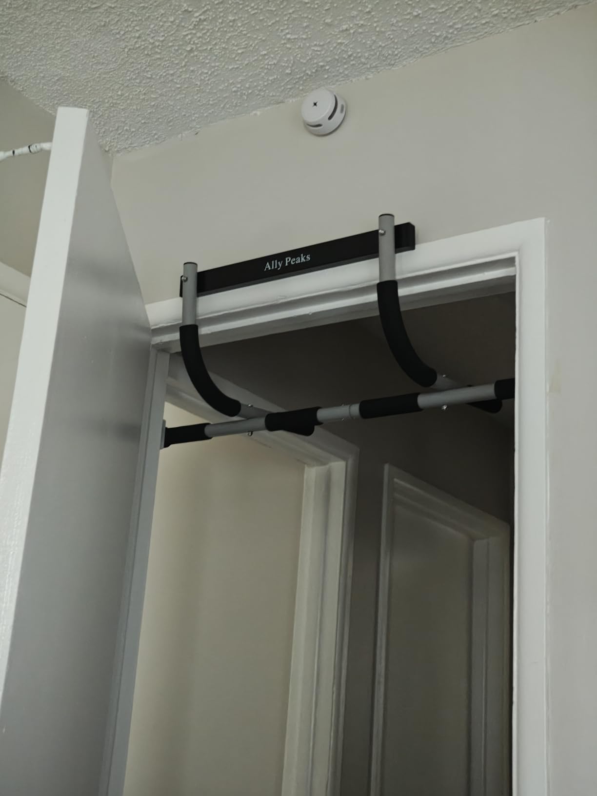 Ally Peaks Pull Up Bar for Doorway | Thickened Steel Max Limit 440 lbs Upper Body Fitness Workout Bar| Multi-Grip Strength for Doorway | Indoor Chin-Up Bar Fitness Trainer for Home Gym Portable customer photo 2