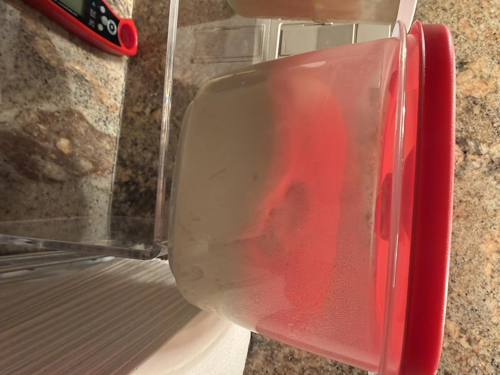 Rubbermaid EasyFindLids Meal Prep Containers 5.1 Cup Red customer photo 1